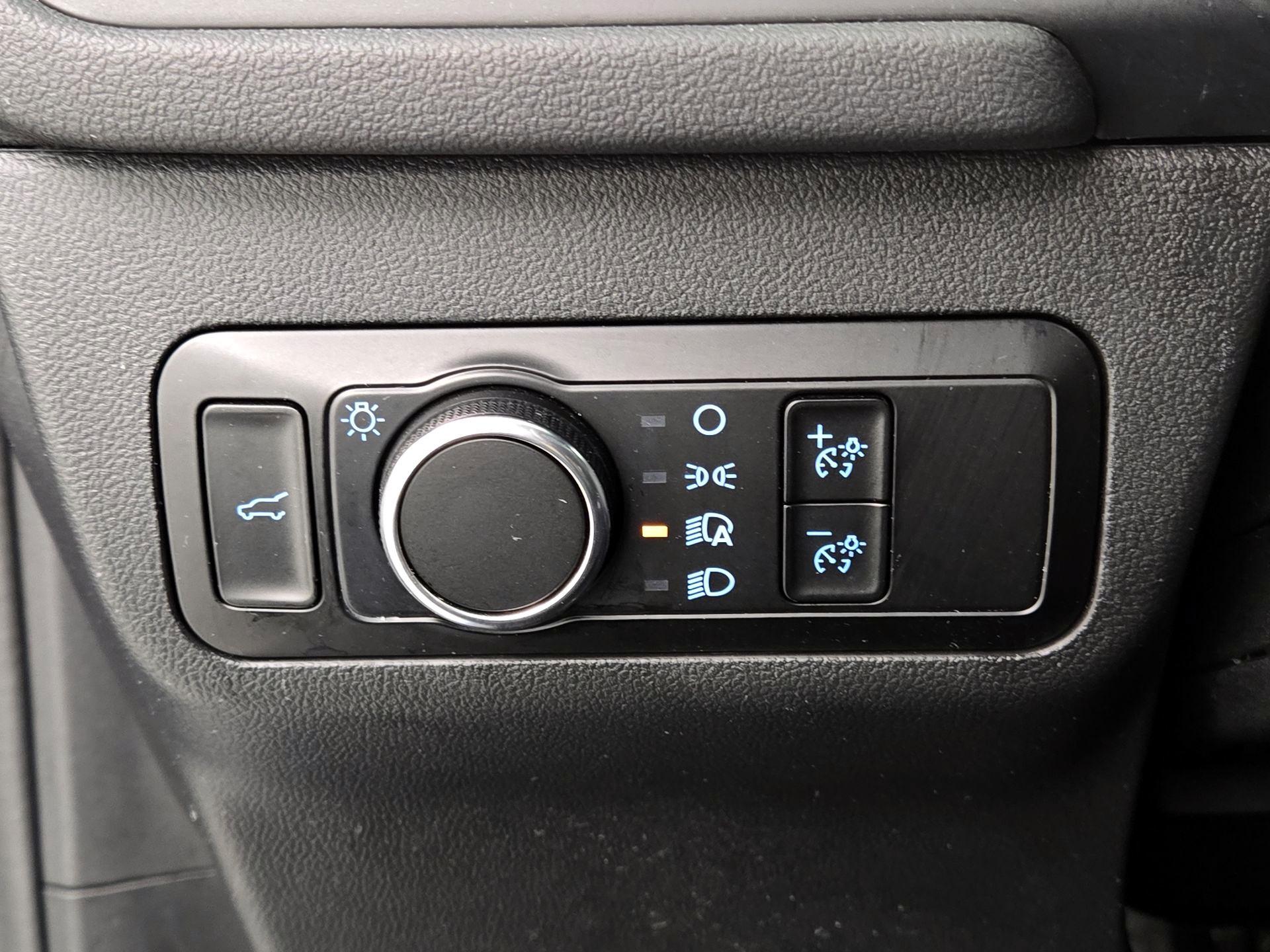 Thumbnail: 2023 Ford Escape - 13