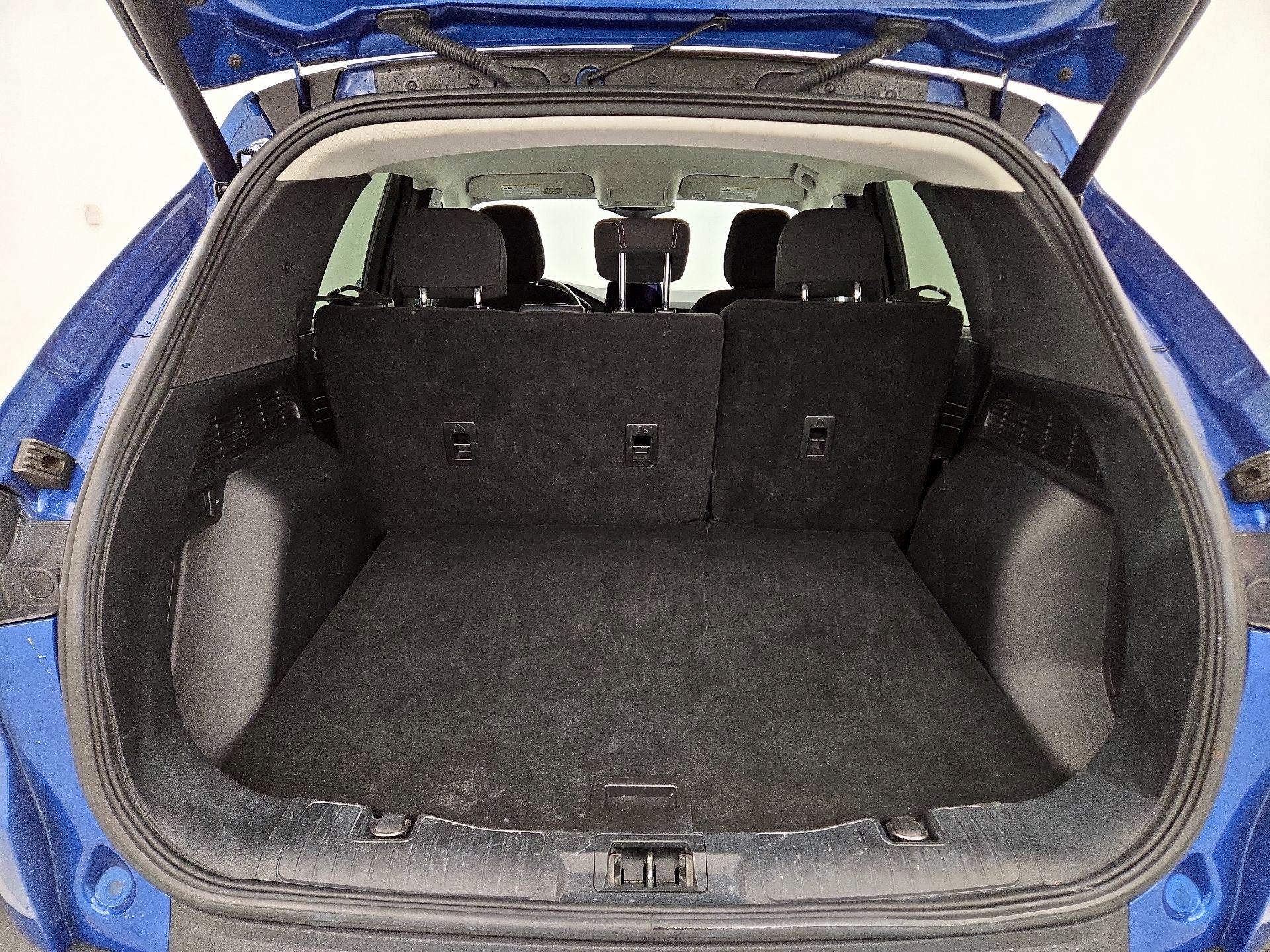 Thumbnail: 2023 Ford Escape - 20