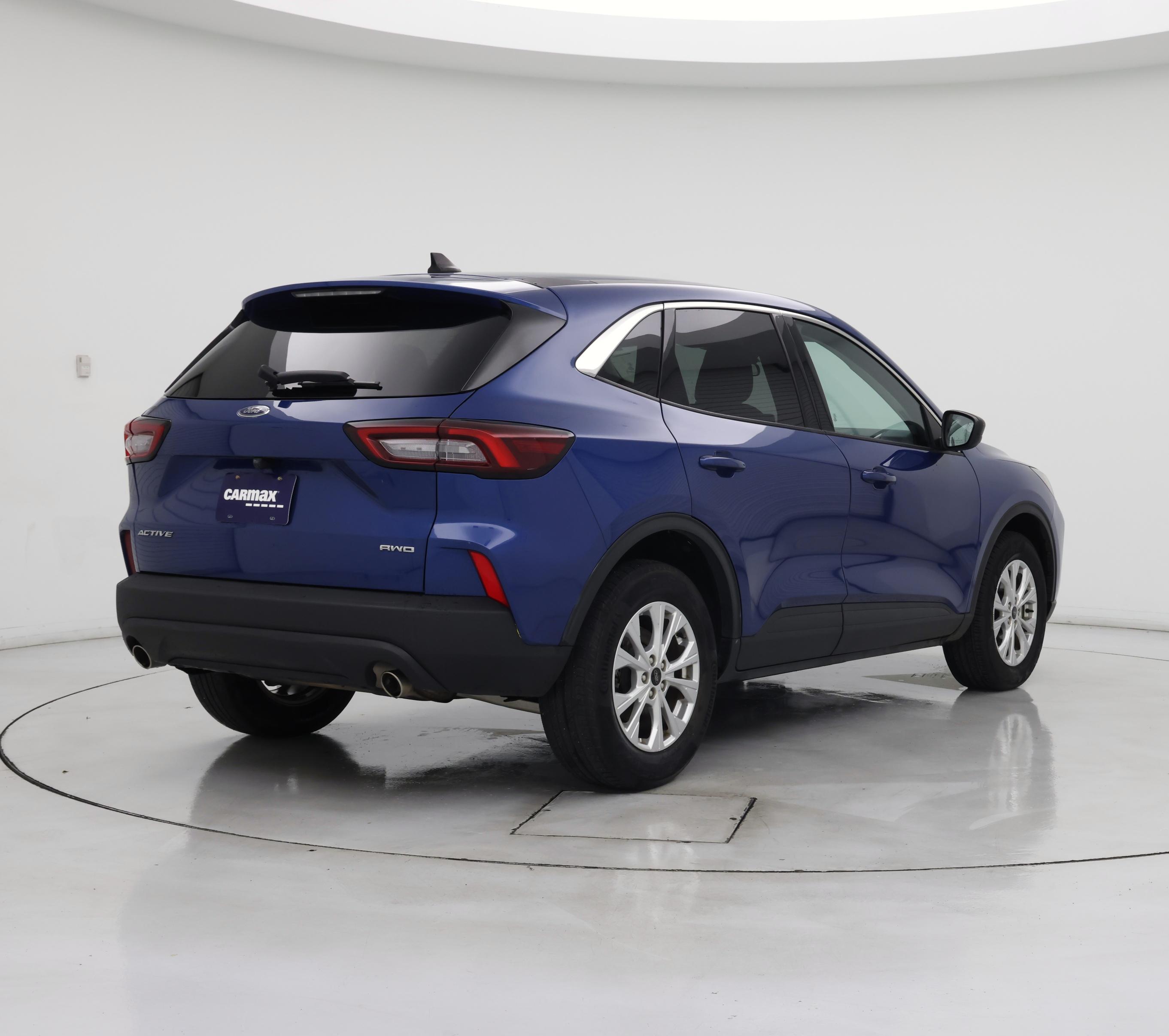 Thumbnail: 2023 Ford Escape - 8