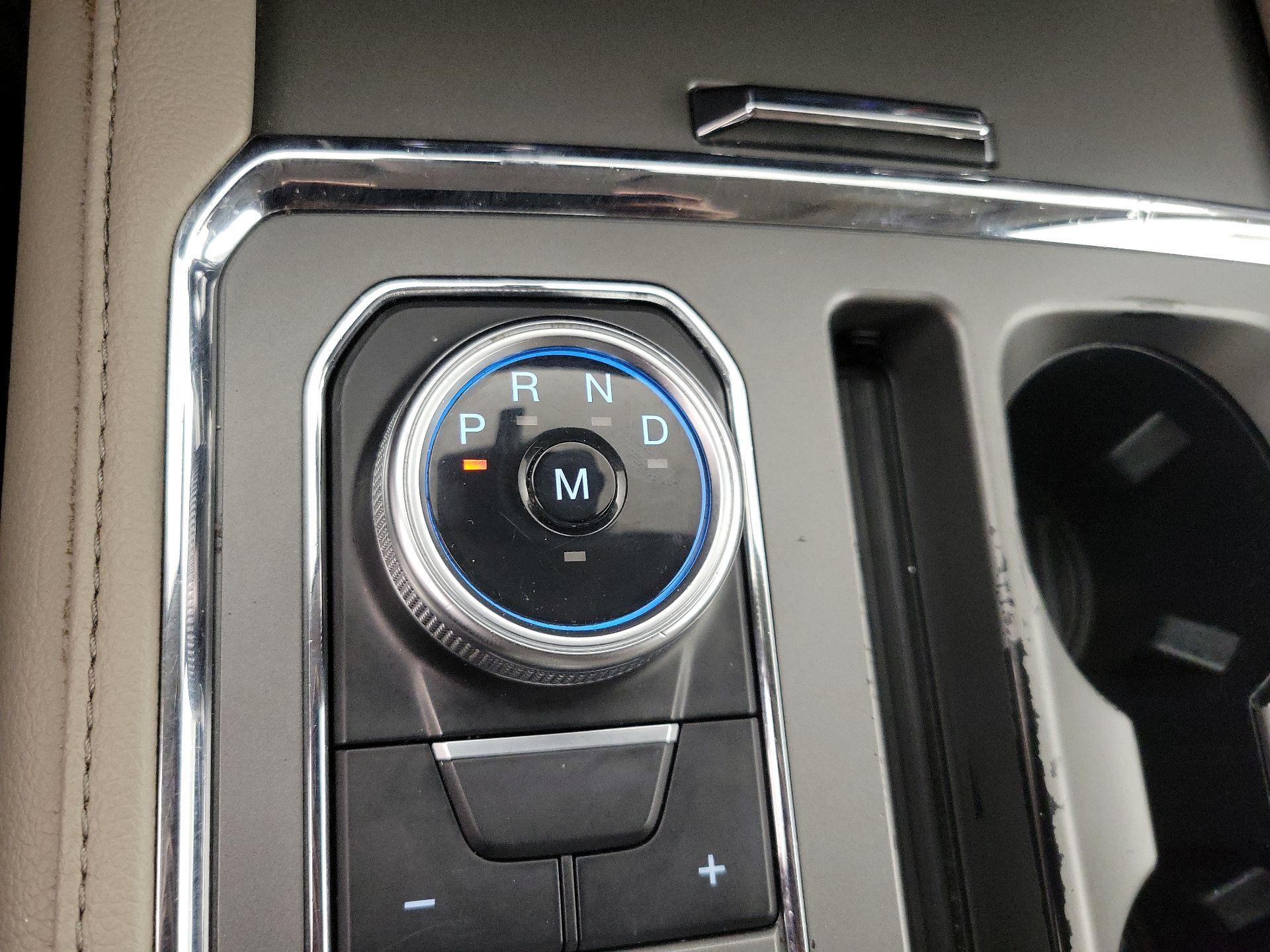 Thumbnail: 2021 Ford Expedition - 18