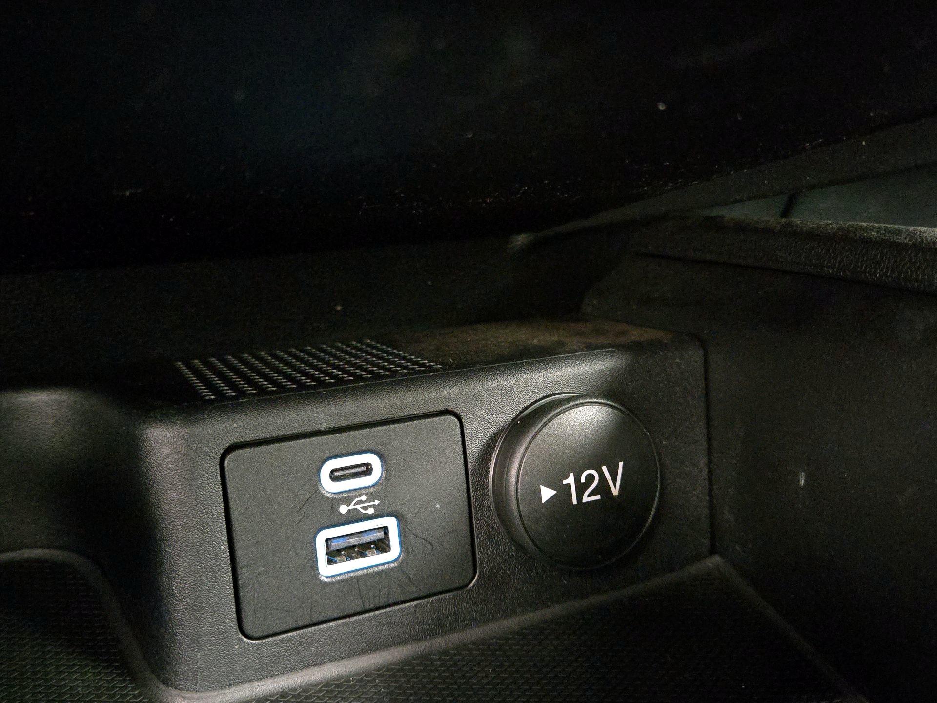 Thumbnail: 2023 Ford Escape - 18