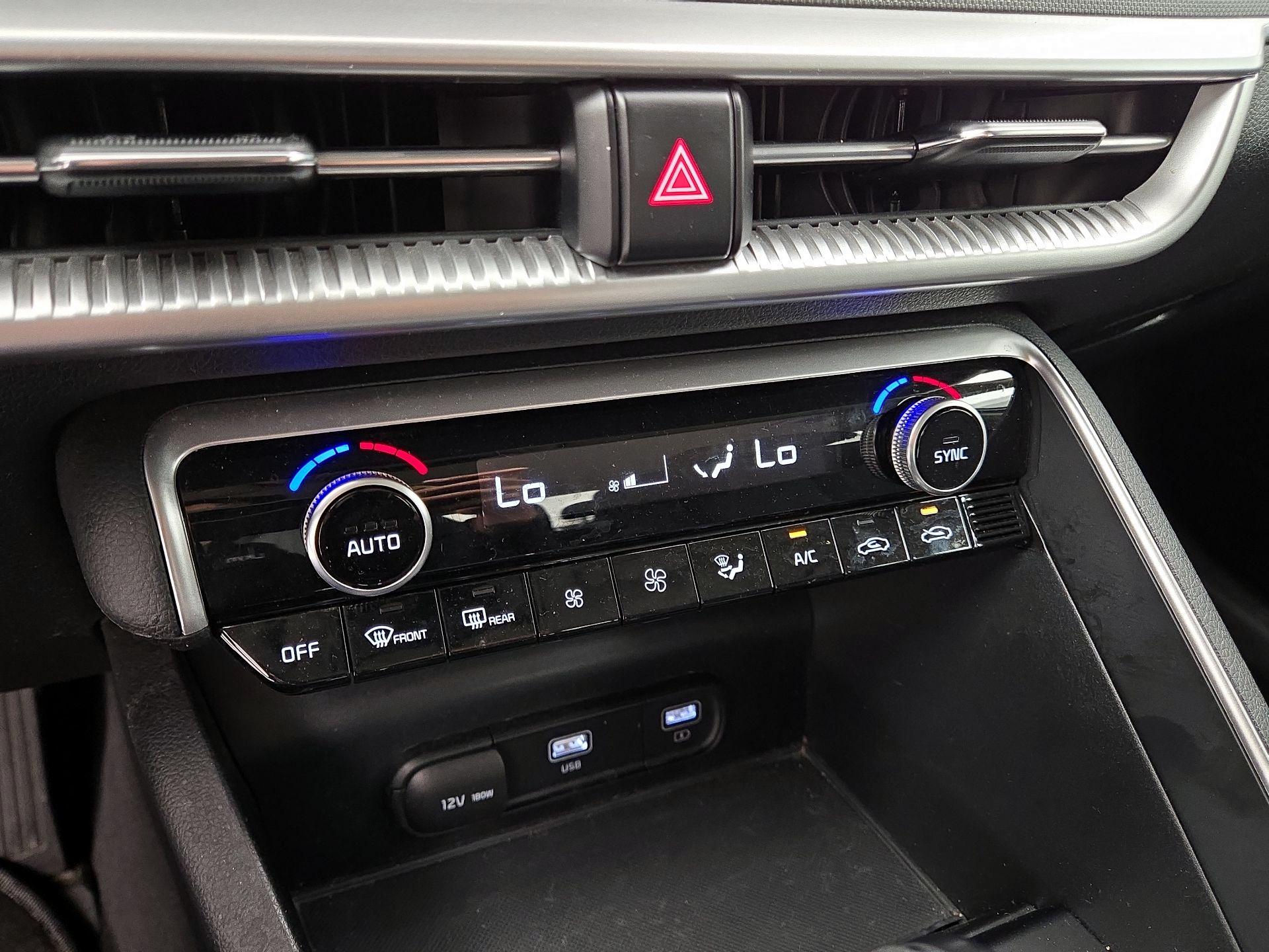 Thumbnail: 2023 Kia K5 - 16