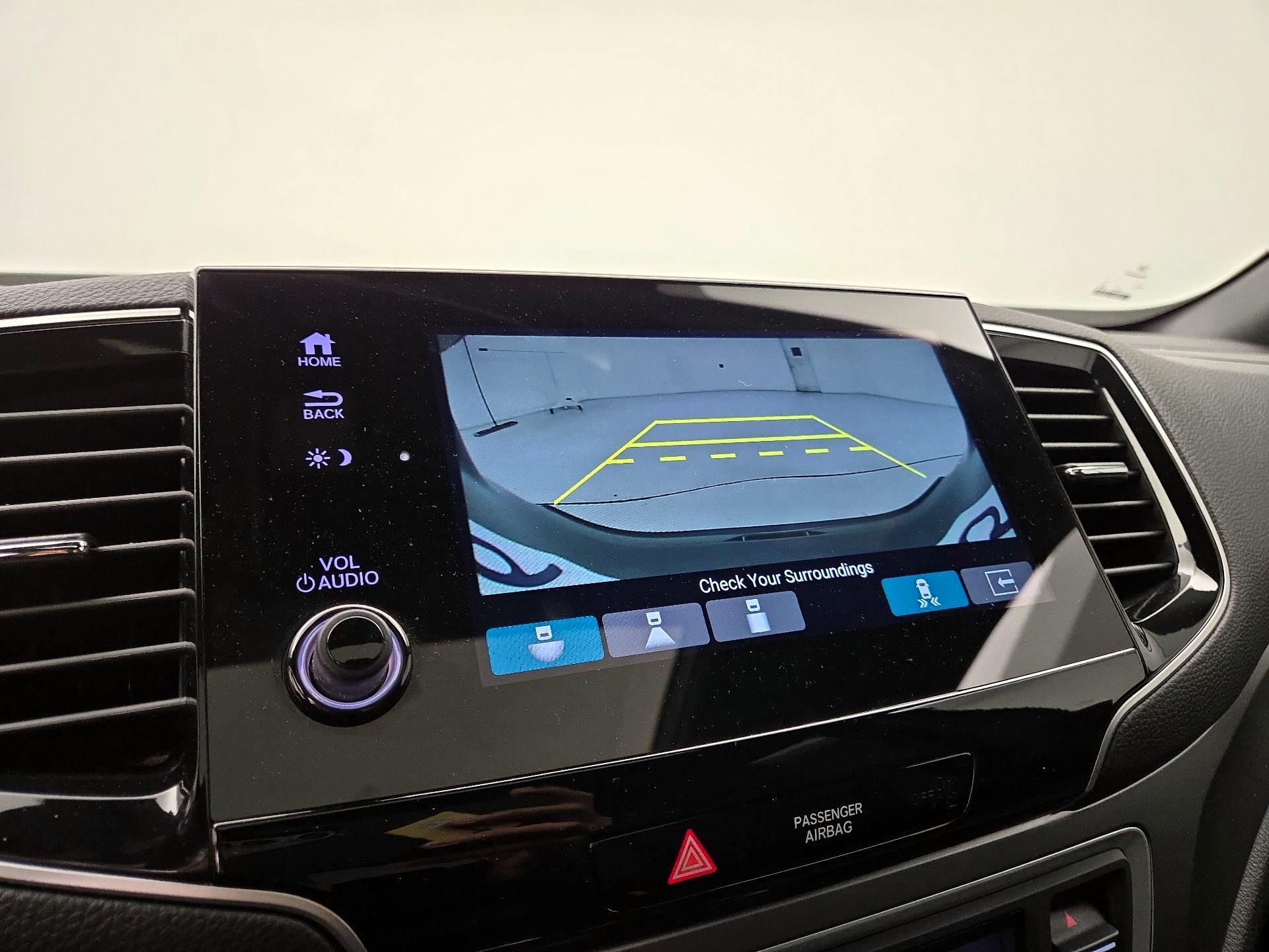 Thumbnail: 2022 Honda Passport - 14