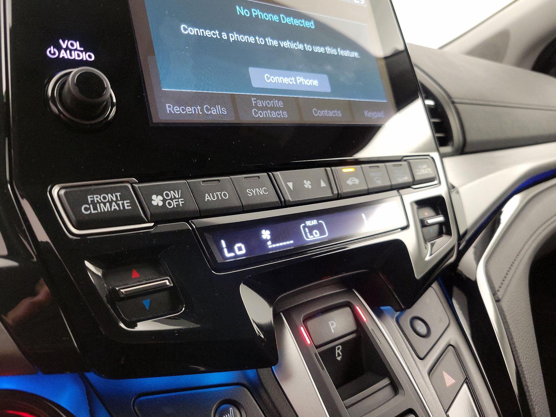 Thumbnail: 2023 Honda Odyssey - 16