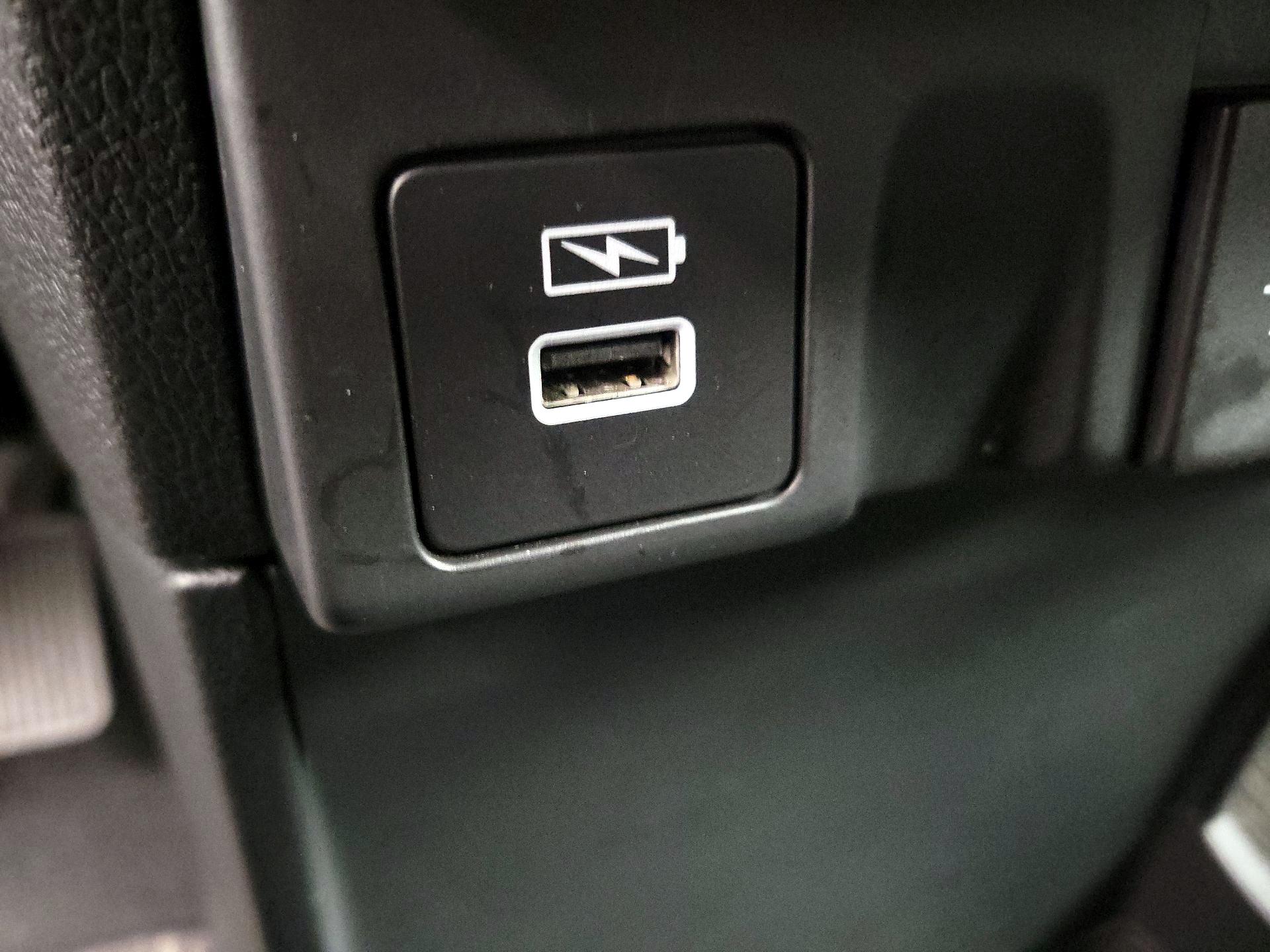 Thumbnail: 2023 Honda Odyssey - 18