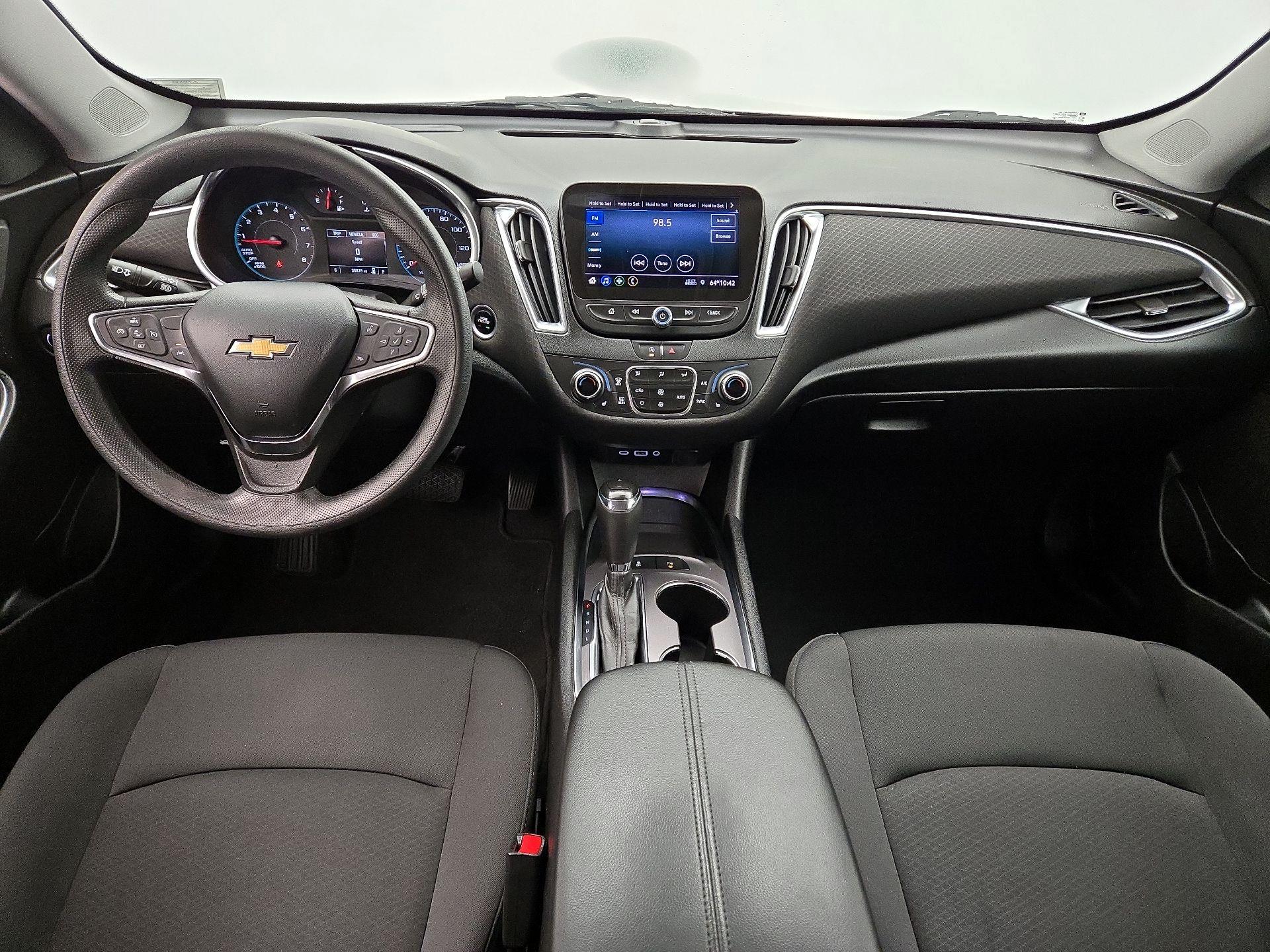 Thumbnail: 2020 Chevrolet Malibu - 9