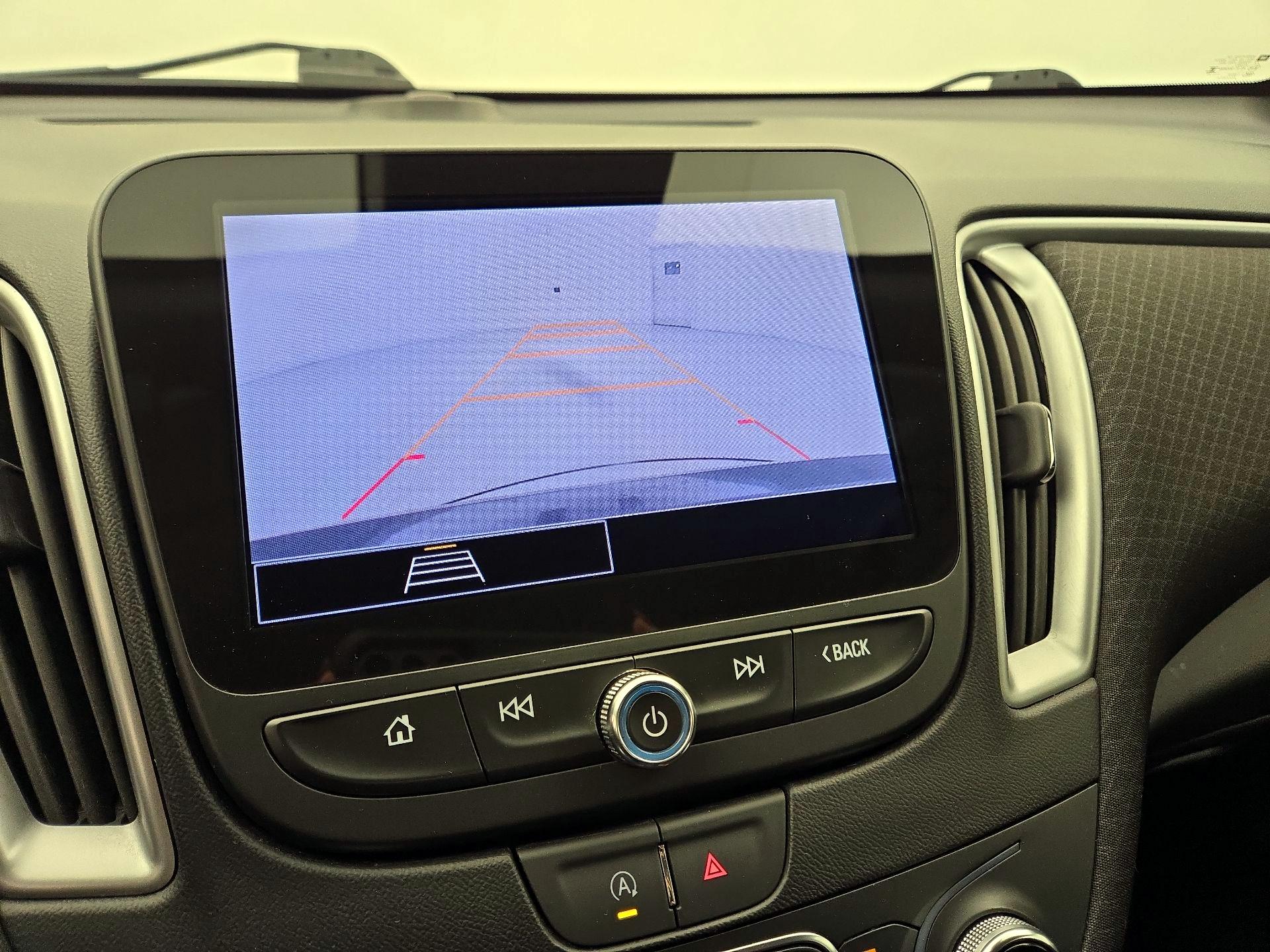 Thumbnail: 2023 Chevrolet Malibu - 14