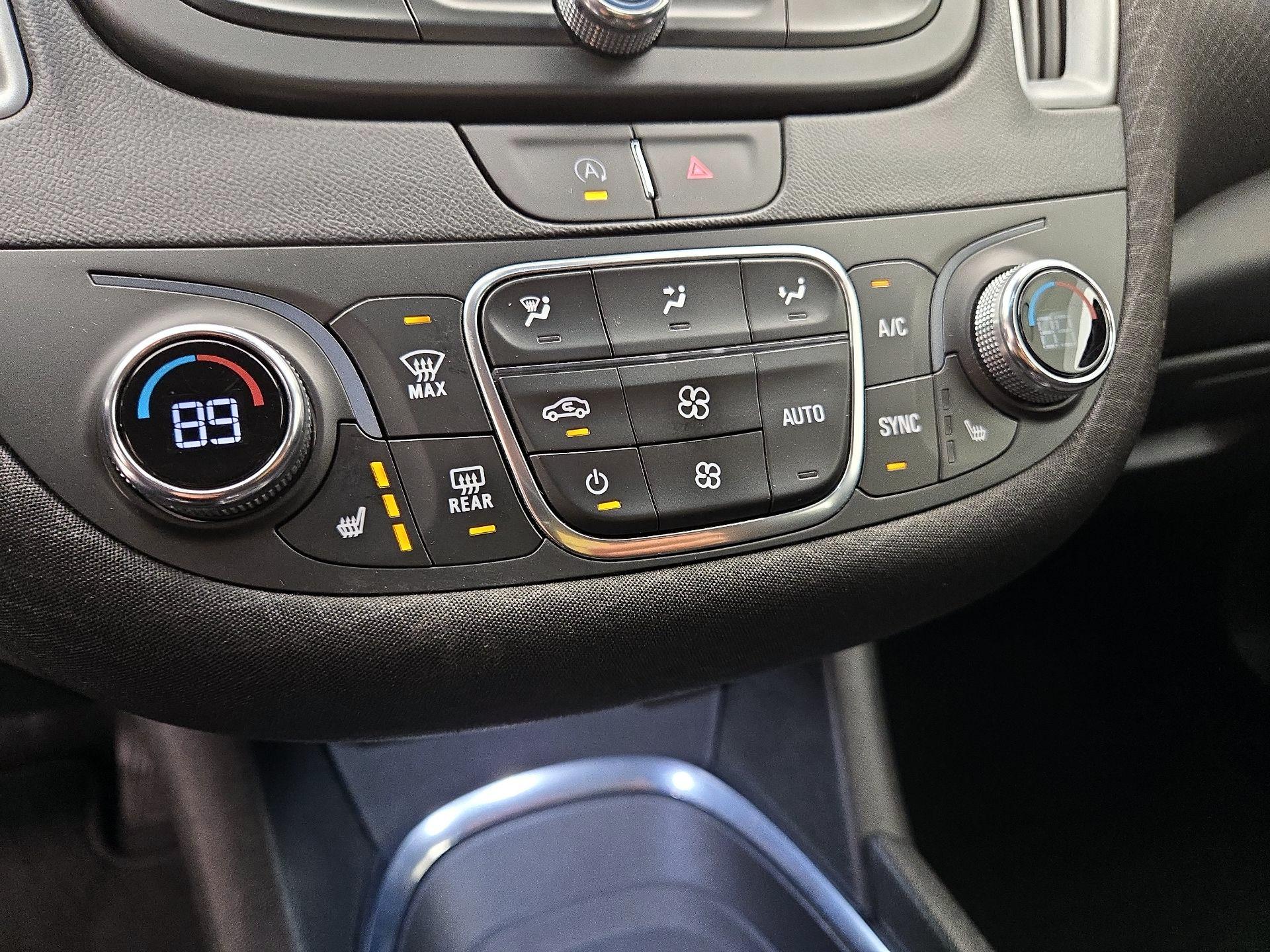 Thumbnail: 2023 Chevrolet Malibu - 16