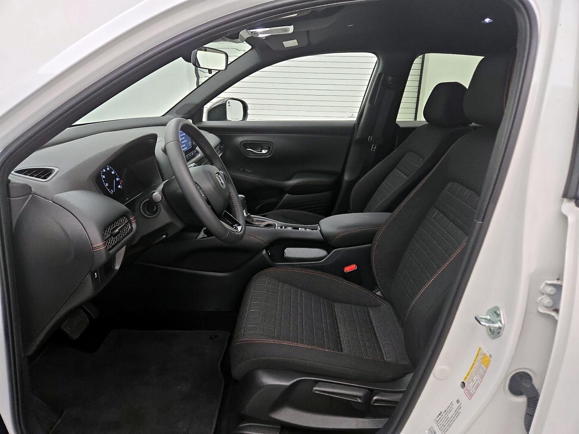 Thumbnail: 2024 Honda HR-V - 11