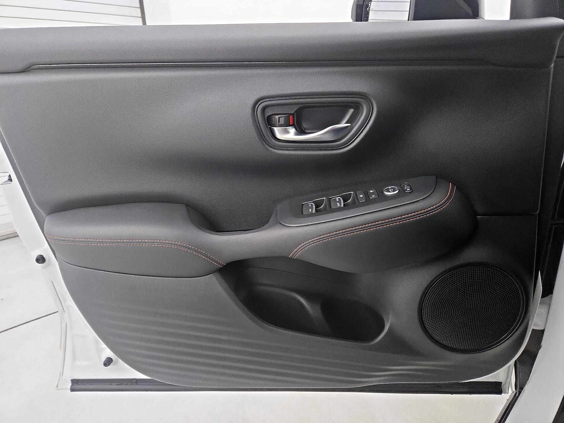 Thumbnail: 2024 Honda HR-V - 12