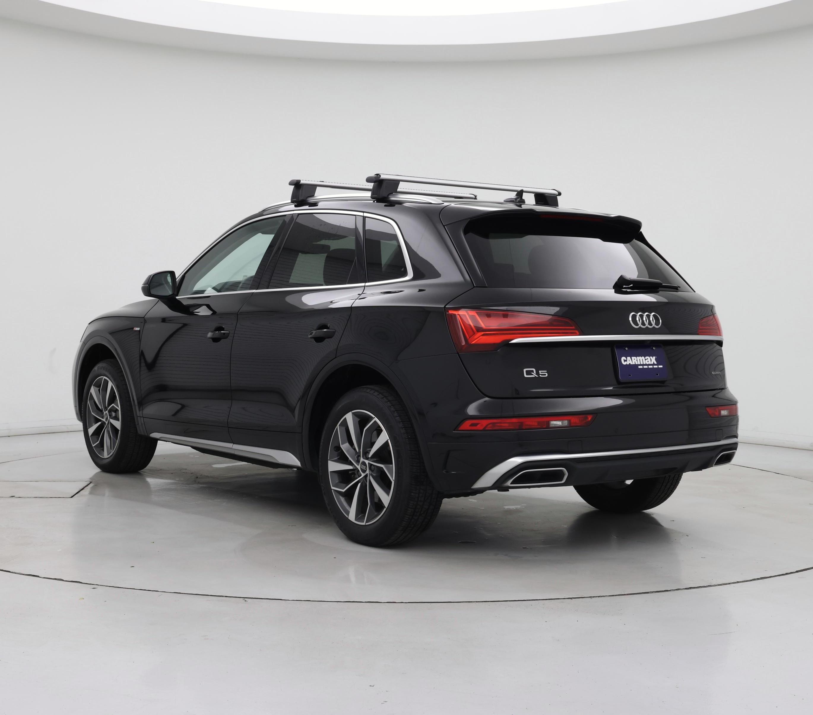 Thumbnail: 2023 Audi Q5 - 2