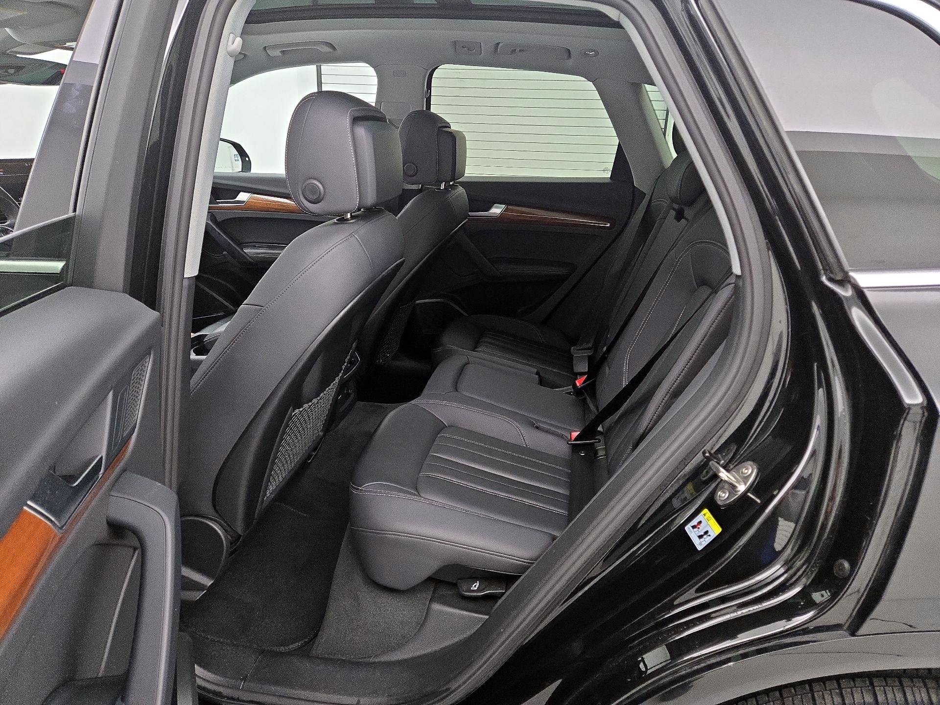 Thumbnail: 2023 Audi Q5 - 20