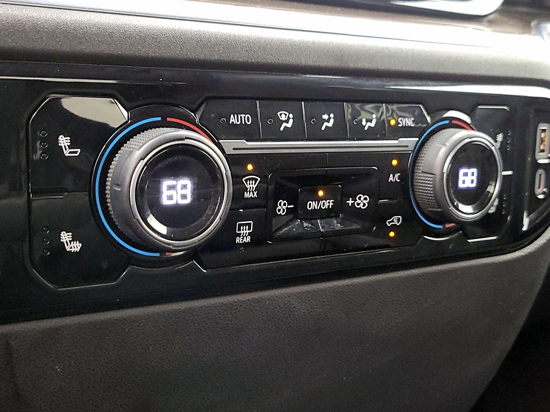 Thumbnail: 2024 Chevrolet Silverado 1500 - 16