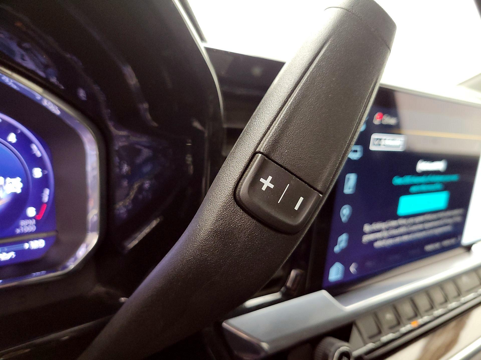 Thumbnail: 2024 Chevrolet Silverado 1500 - 17