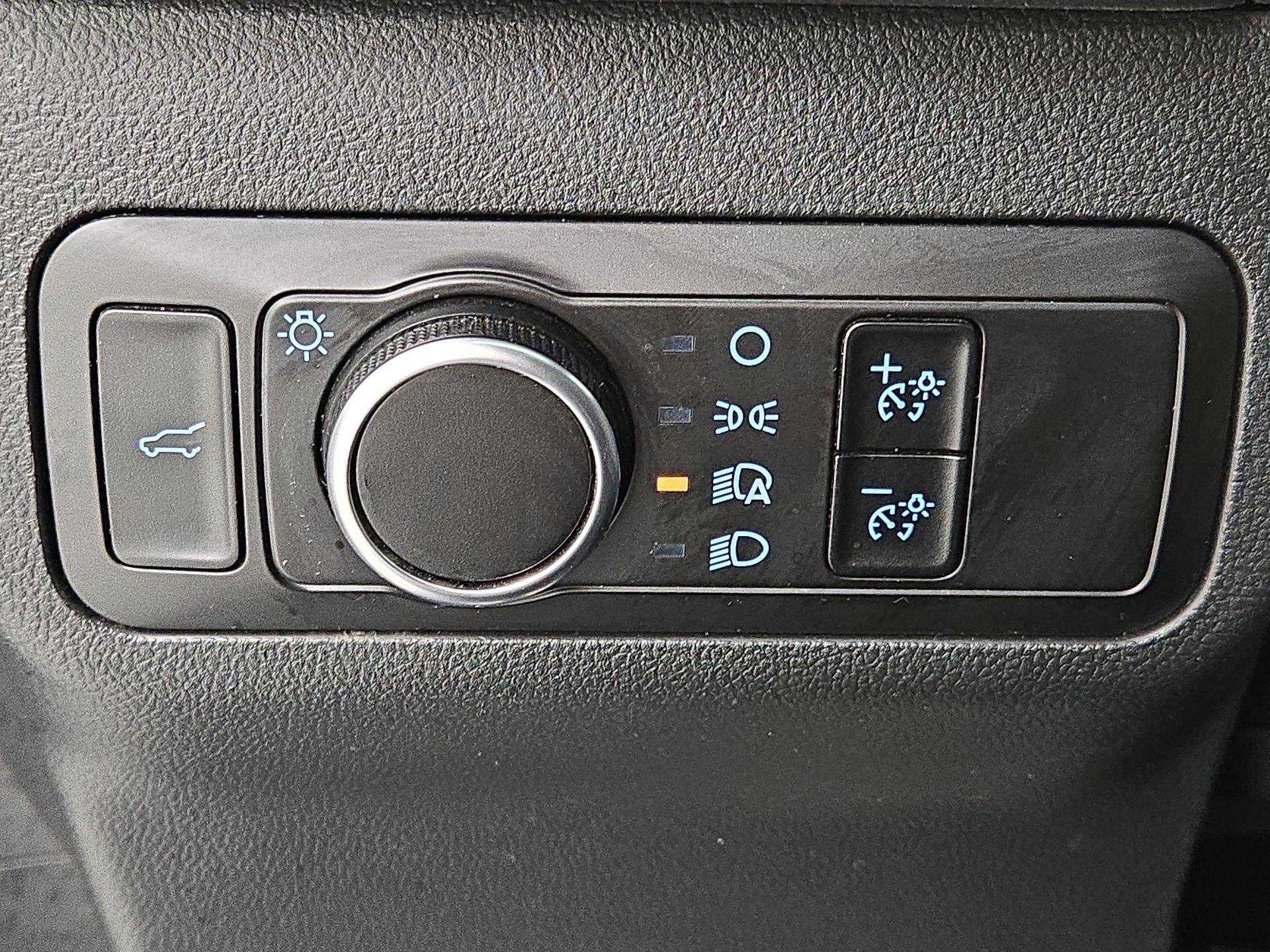 Thumbnail: 2023 Ford Escape - 13