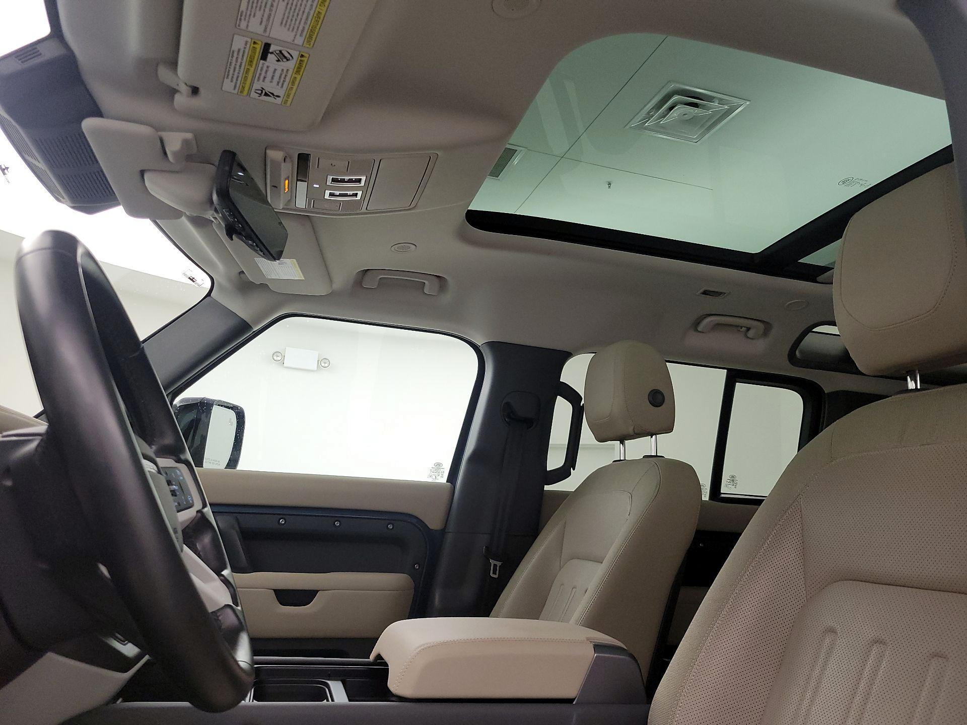 Thumbnail: 2020 Land Rover Defender - 20