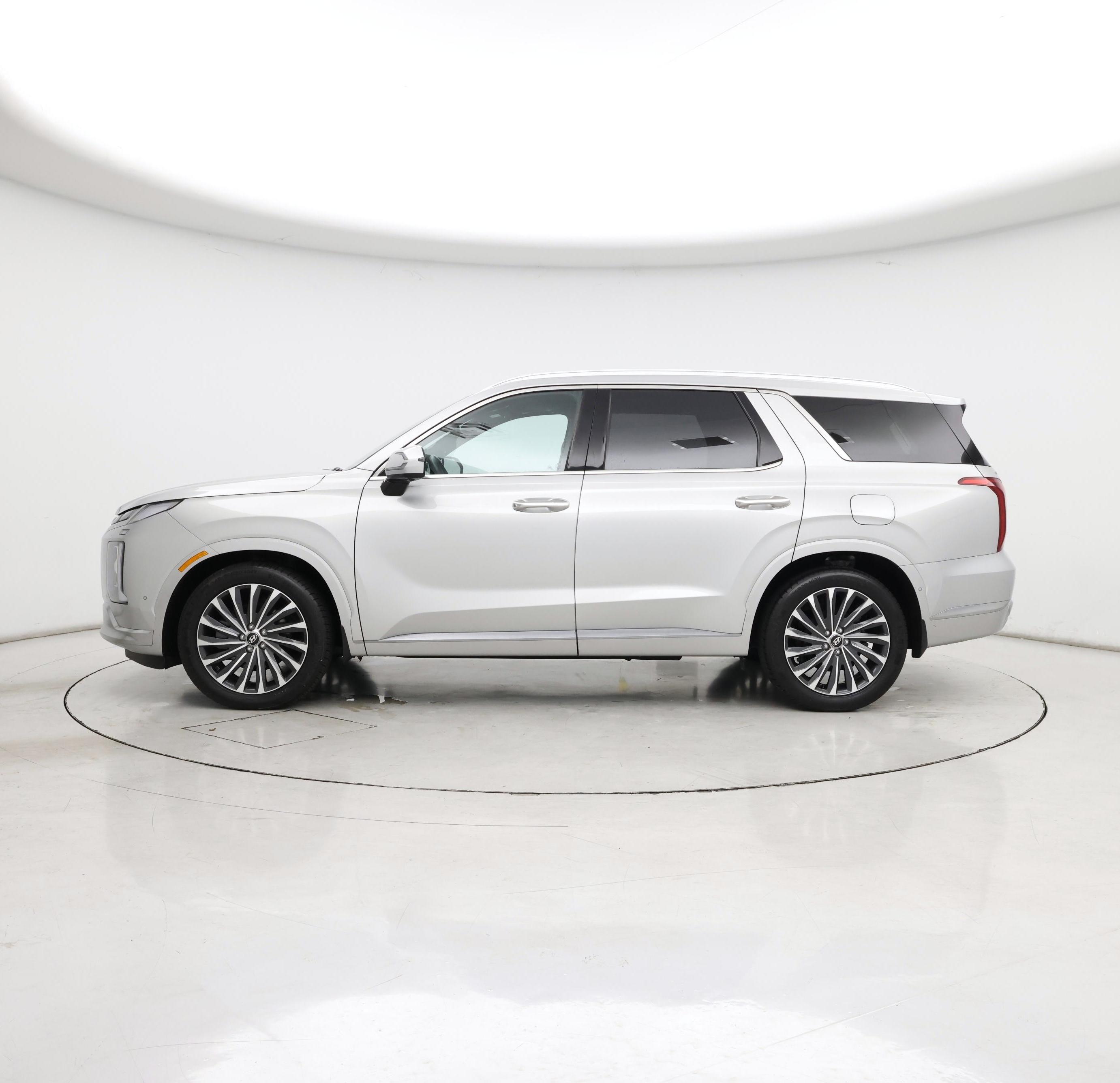 Thumbnail: 2023 Hyundai Palisade - 3