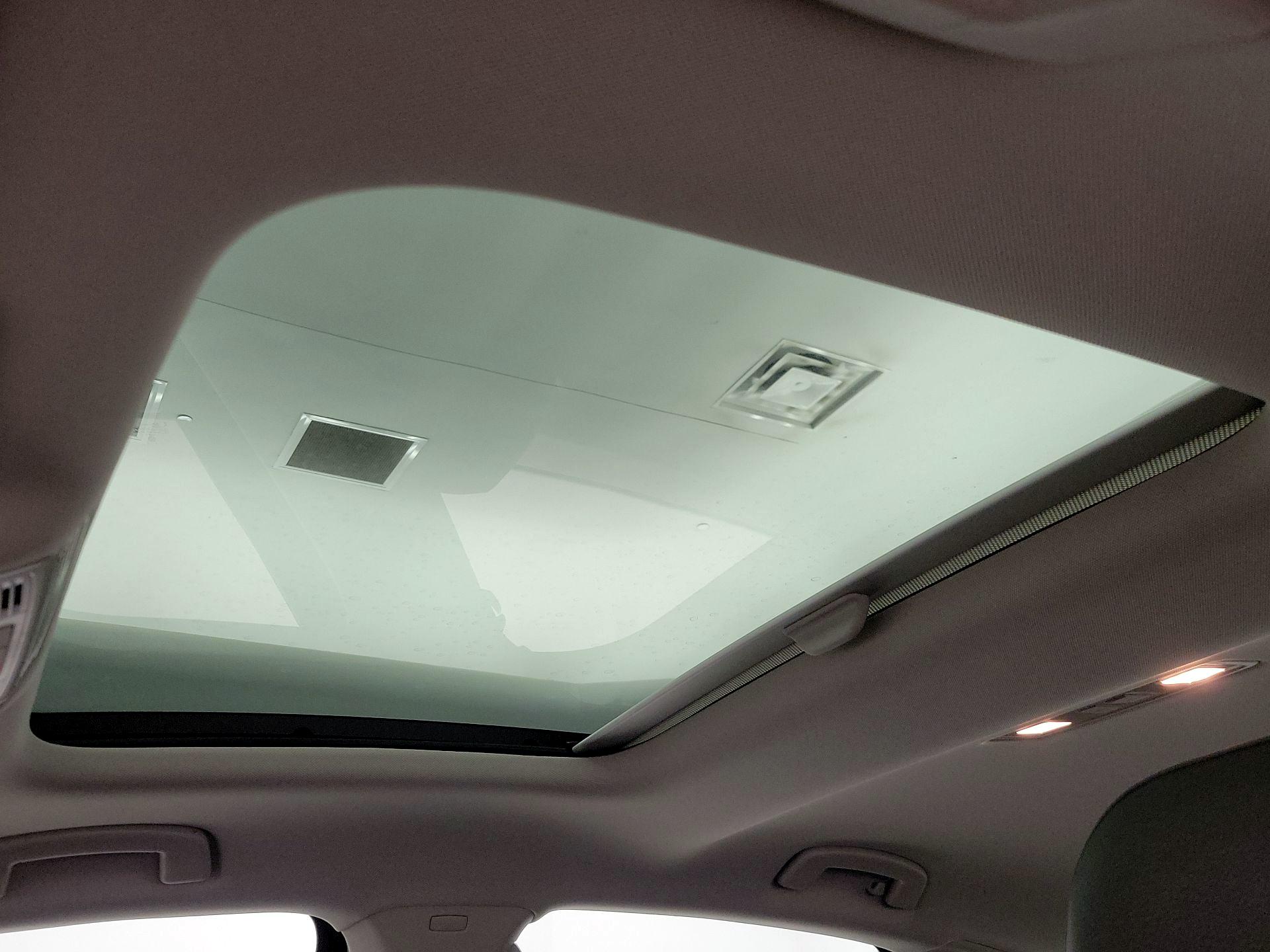 Thumbnail: 2024 Volkswagen Jetta - 19