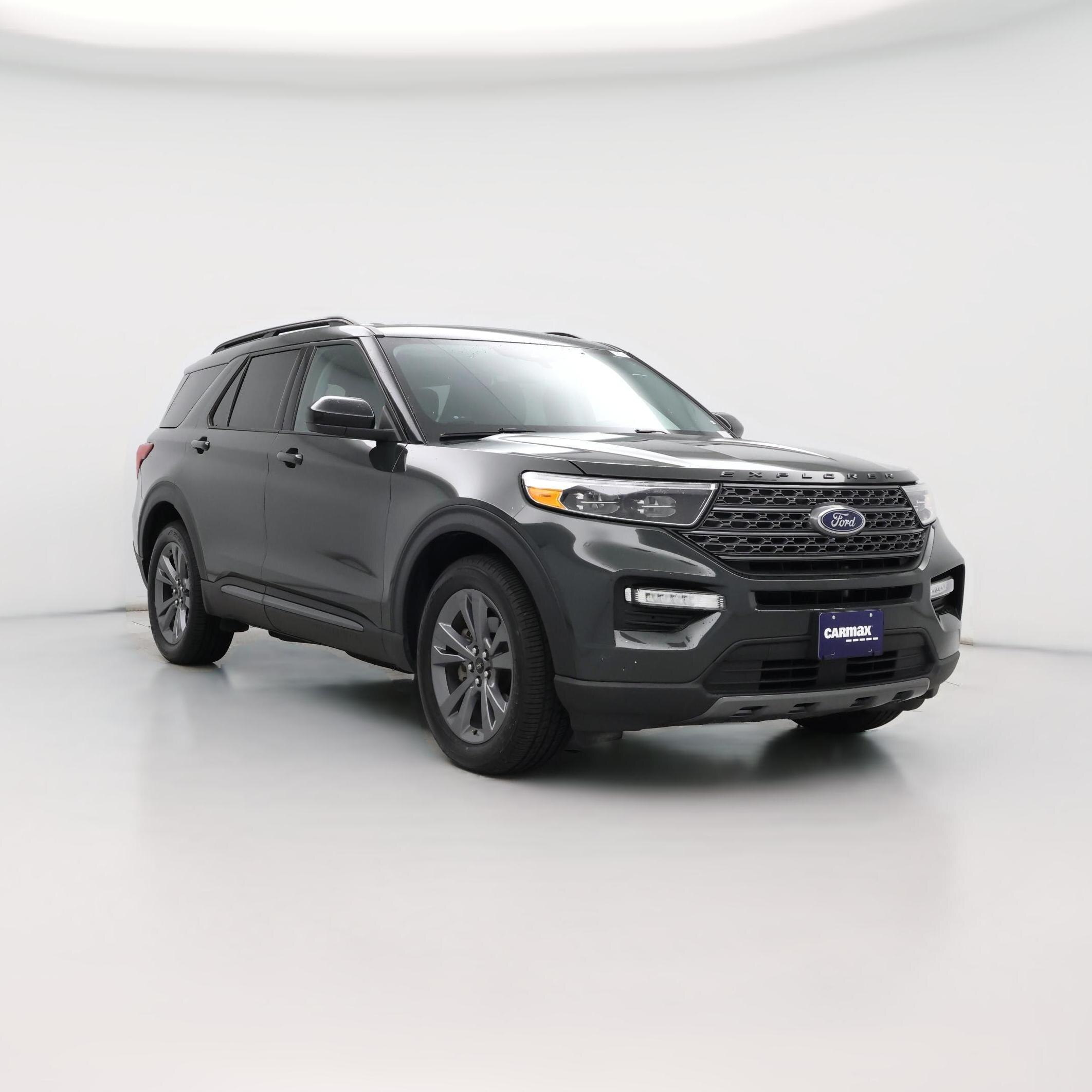 Thumbnail: 2022 Ford Explorer - 1