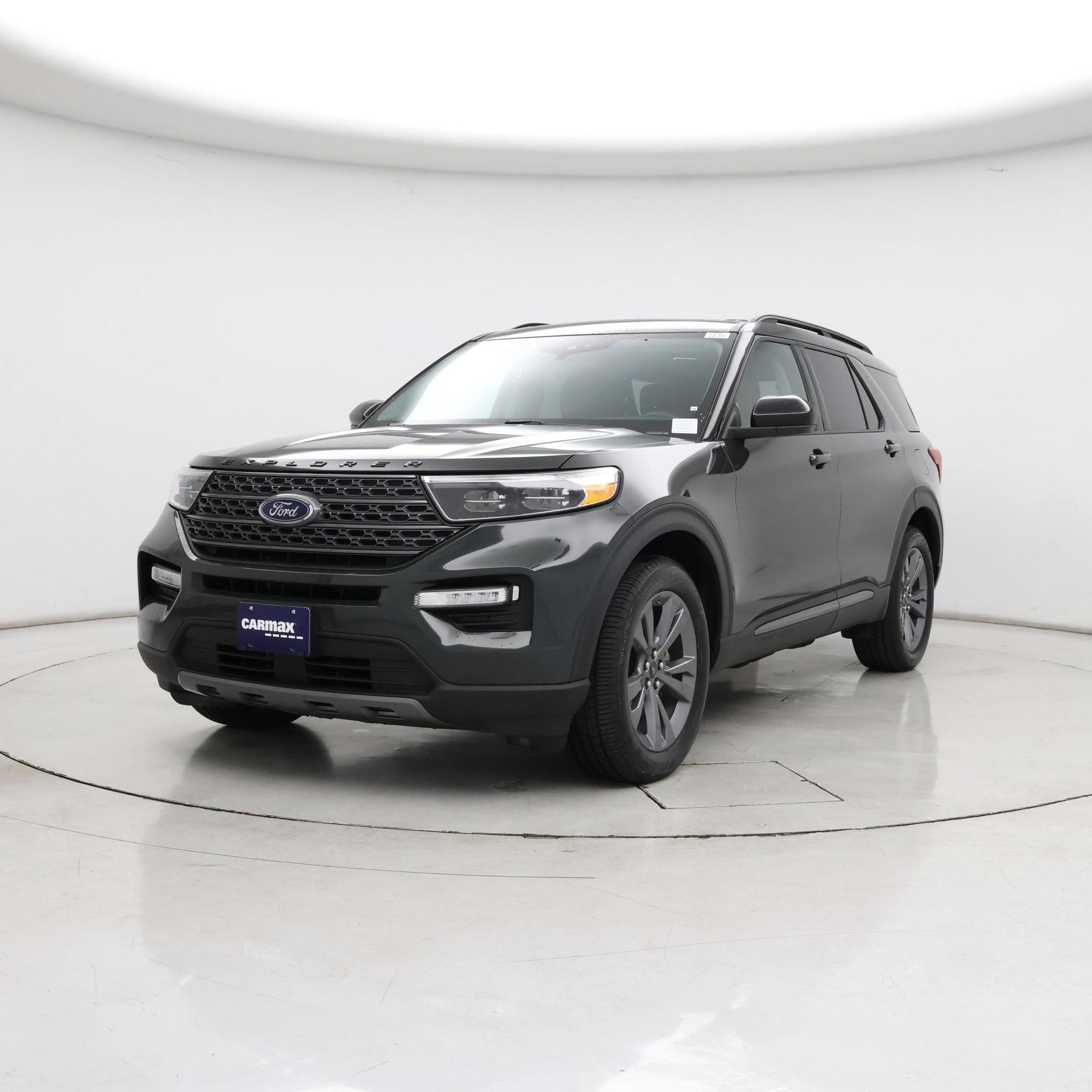 Thumbnail: 2022 Ford Explorer - 4