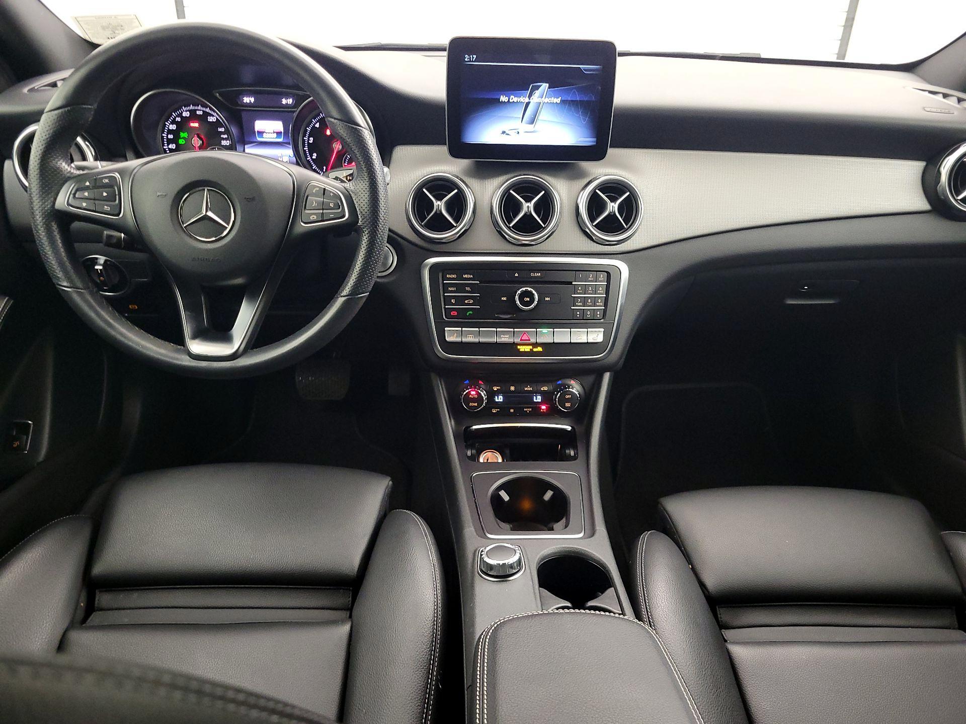 Thumbnail: 2020 Mercedes-Benz GLA - 9