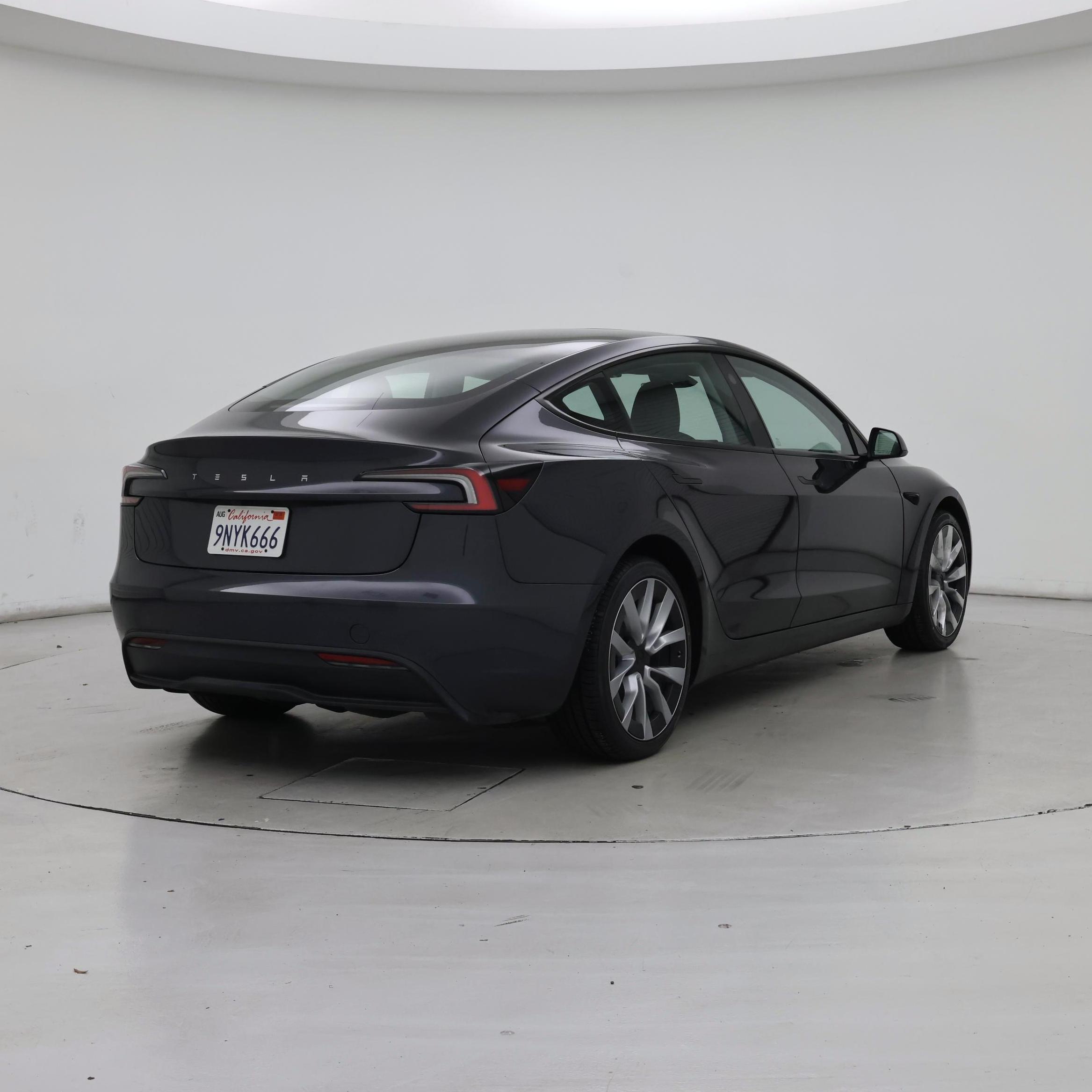 Thumbnail: 2024 Tesla Model 3 - 8