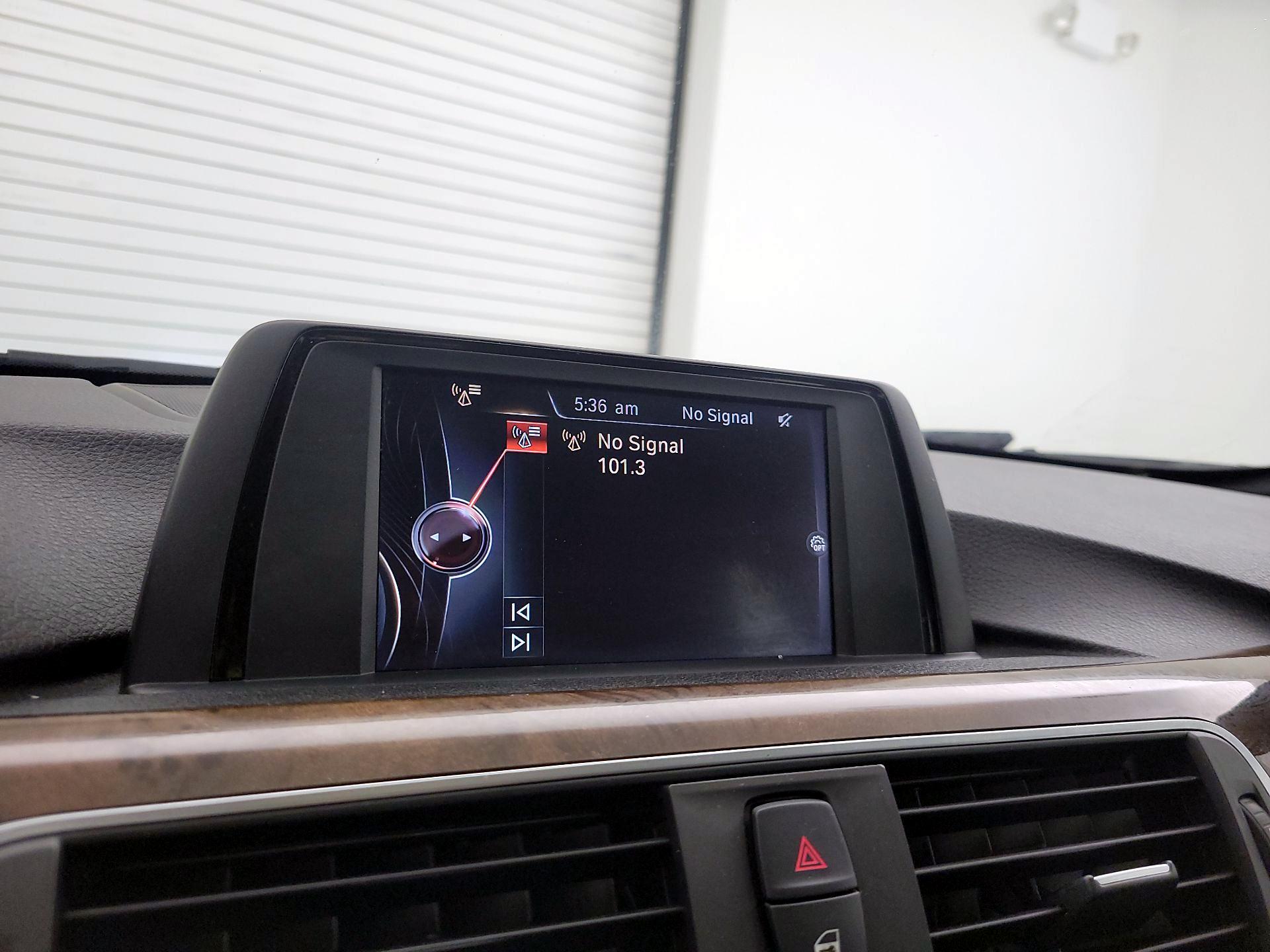 Thumbnail: 2017 BMW 3 Series - 15