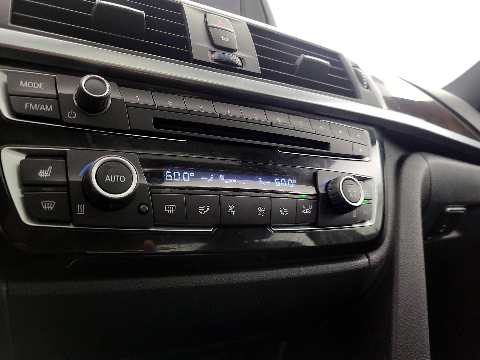 Thumbnail: 2017 BMW 3 Series - 16