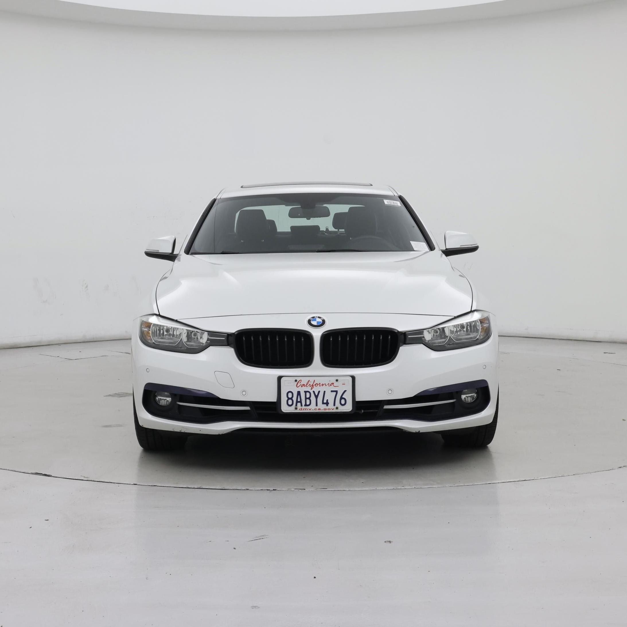 Thumbnail: 2017 BMW 3 Series - 5