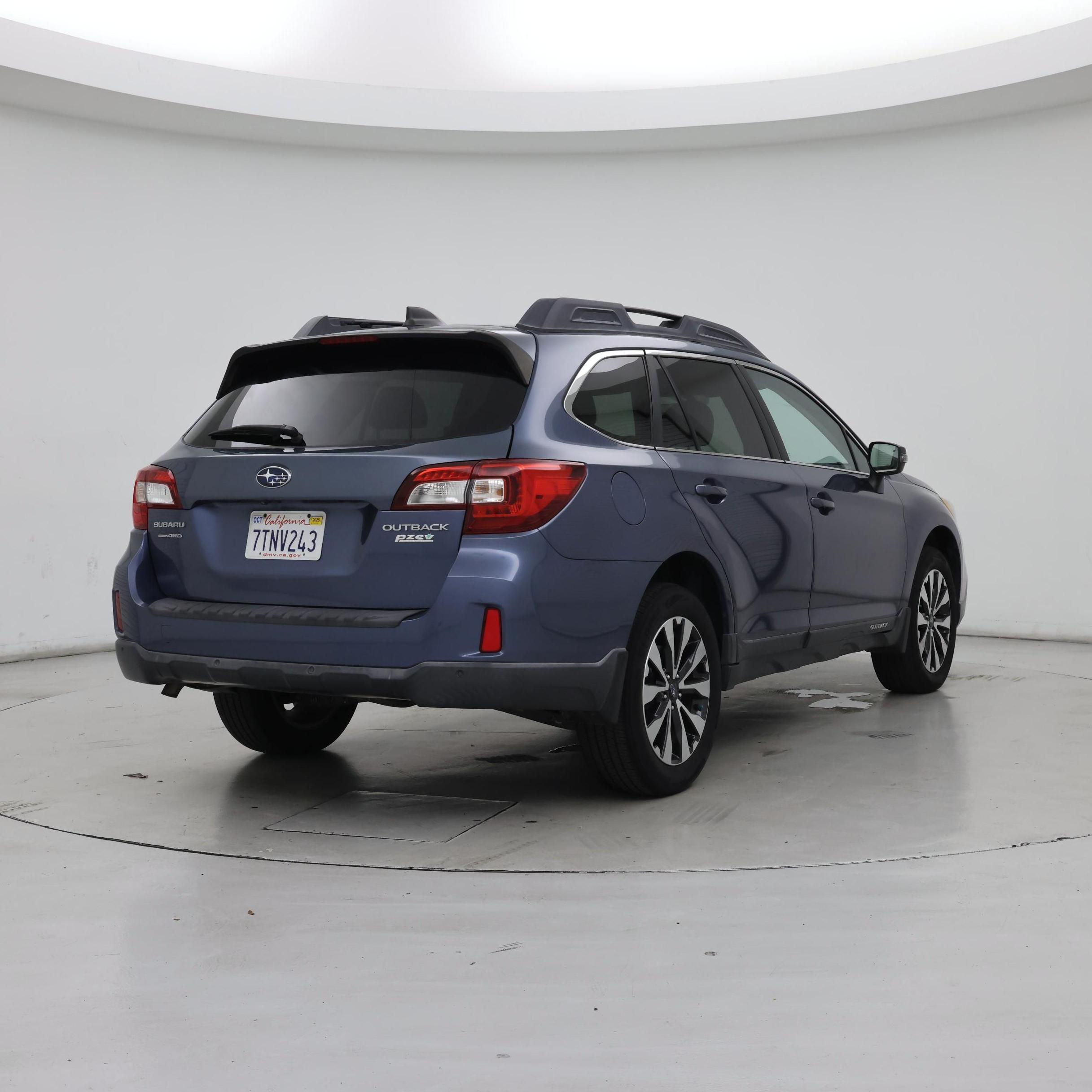 Thumbnail: 2017 Subaru Outback - 8