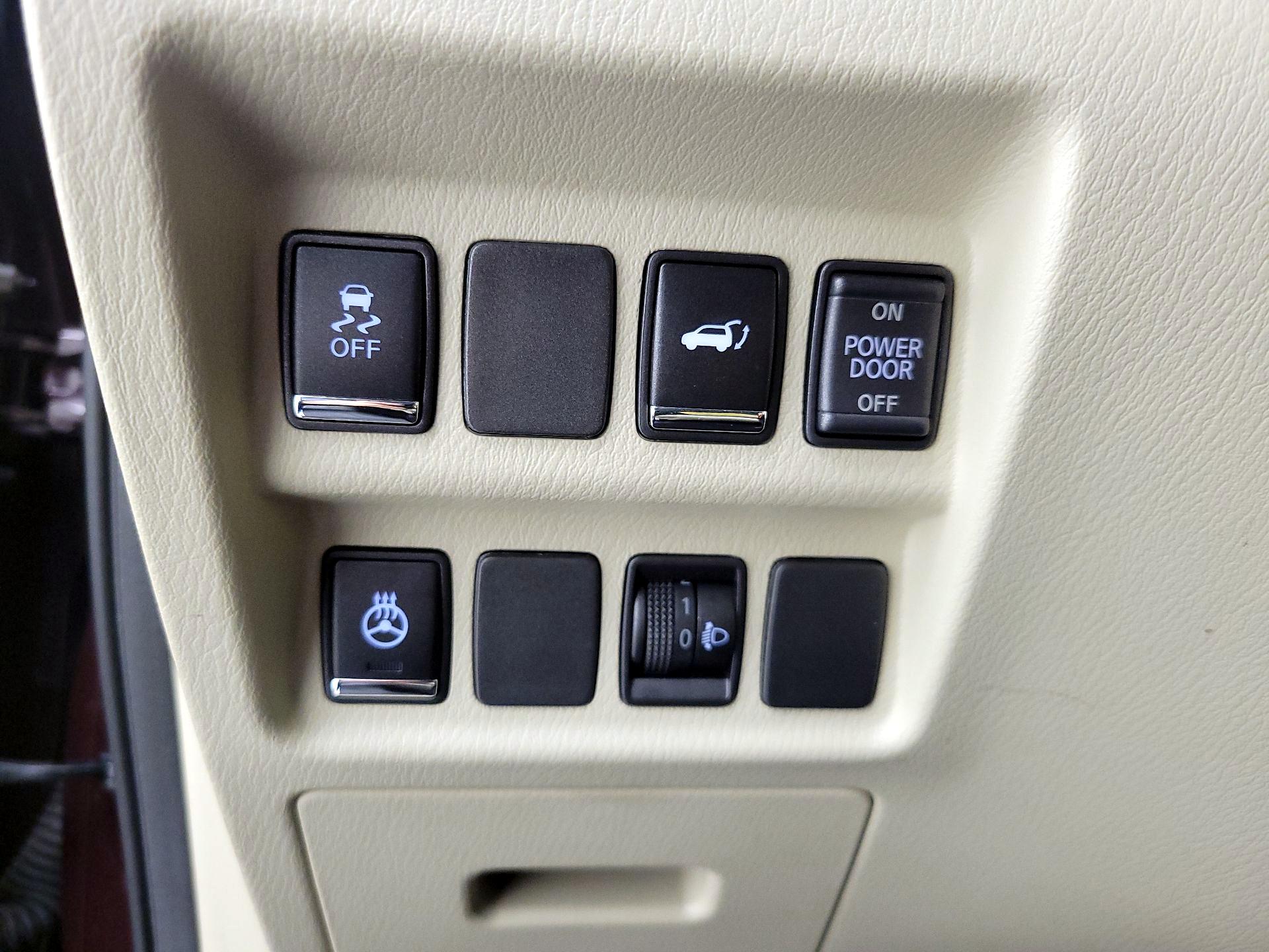 Thumbnail: 2015 INFINITI QX60 - 13