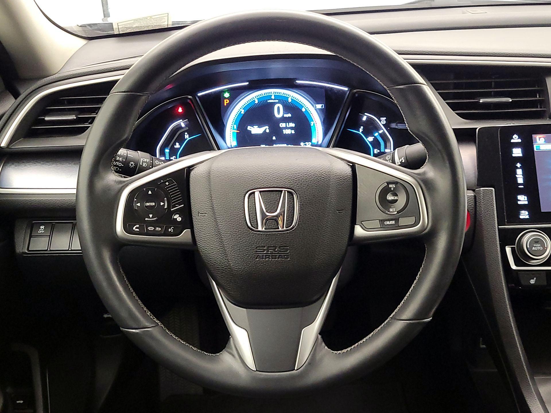 Thumbnail: 2017 Honda Civic - 10