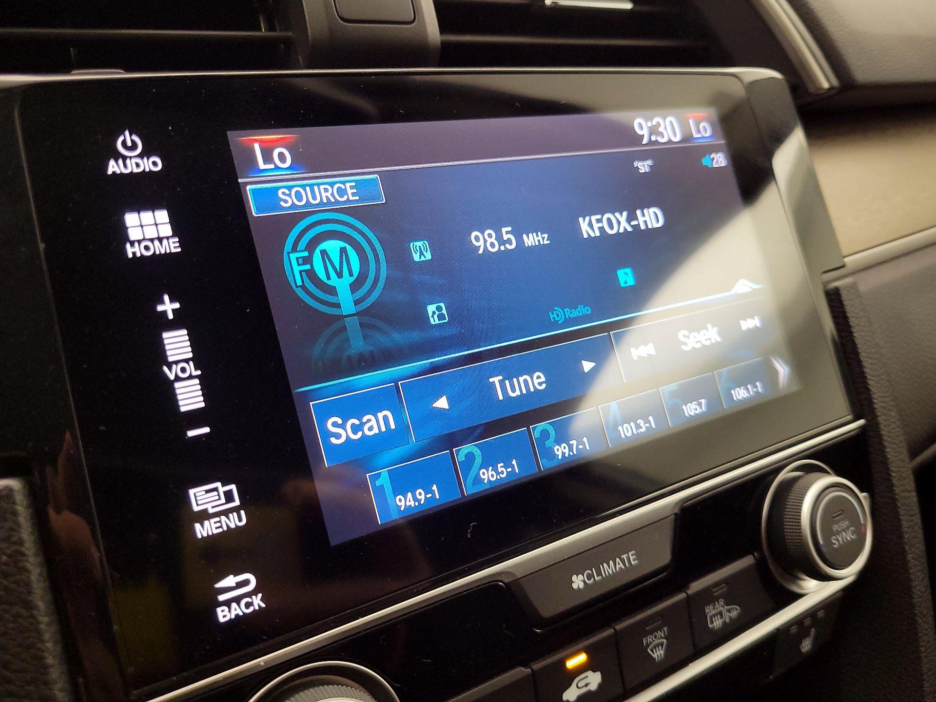 Thumbnail: 2017 Honda Civic - 15