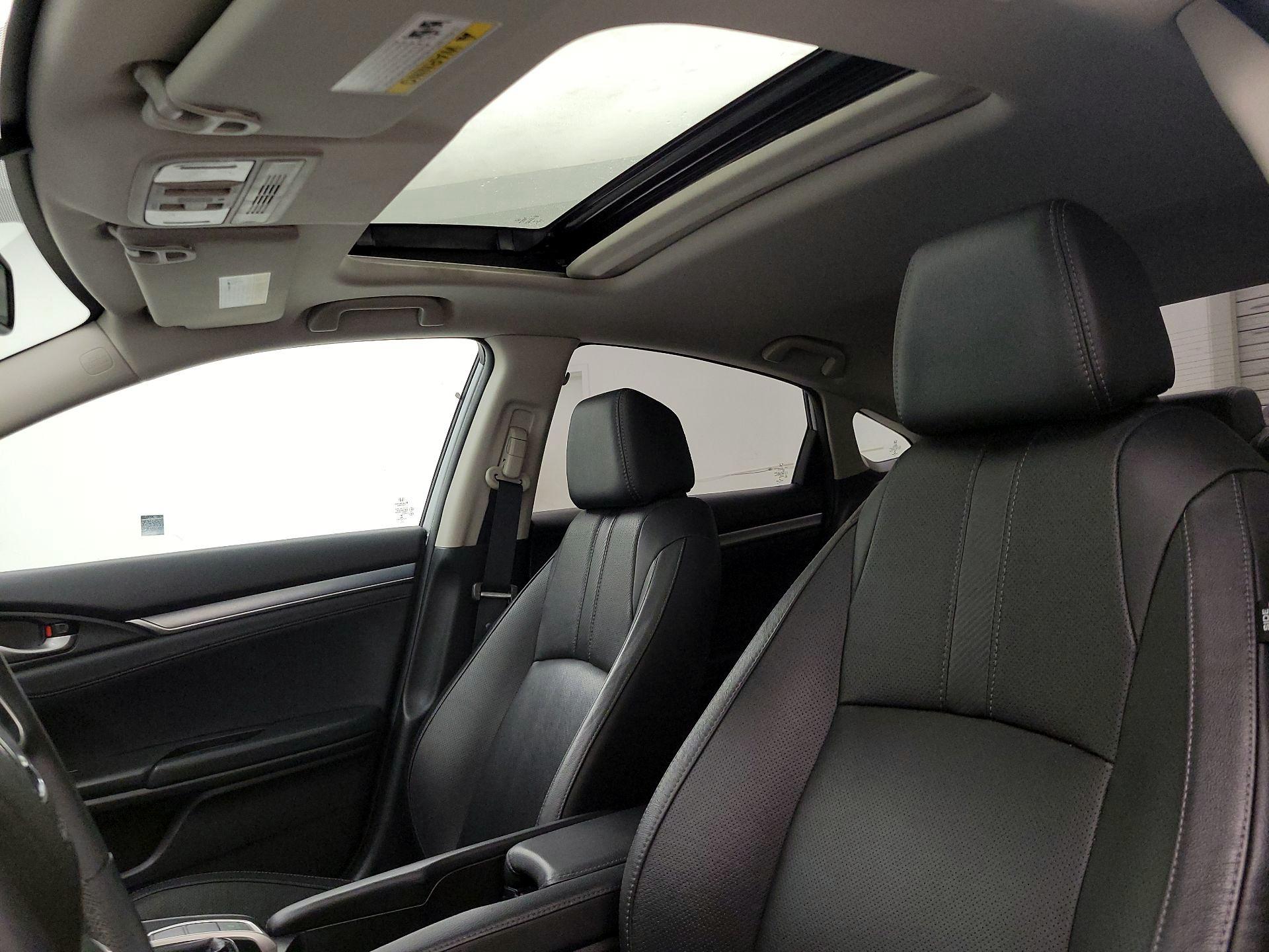 Thumbnail: 2017 Honda Civic - 18