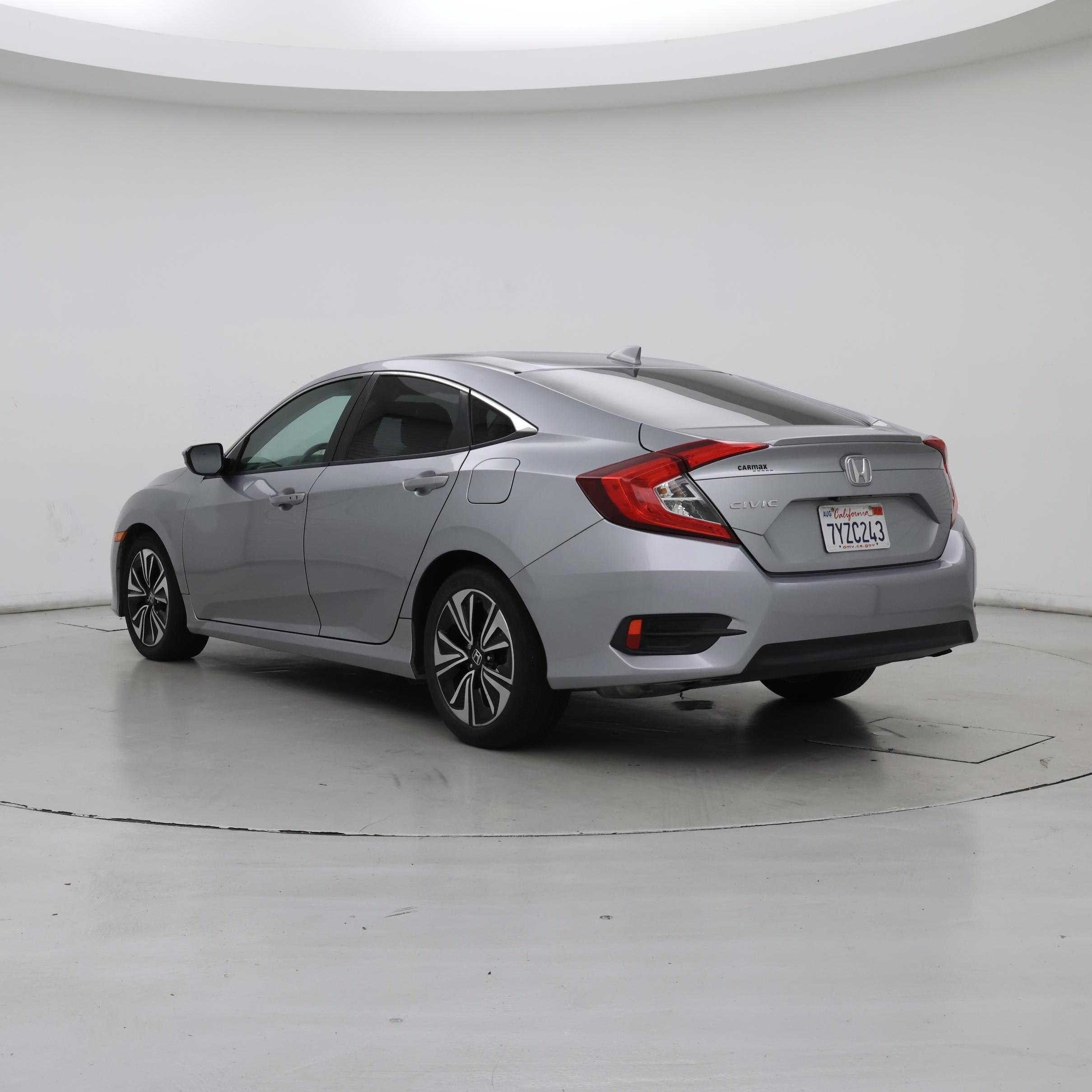 Thumbnail: 2017 Honda Civic - 2