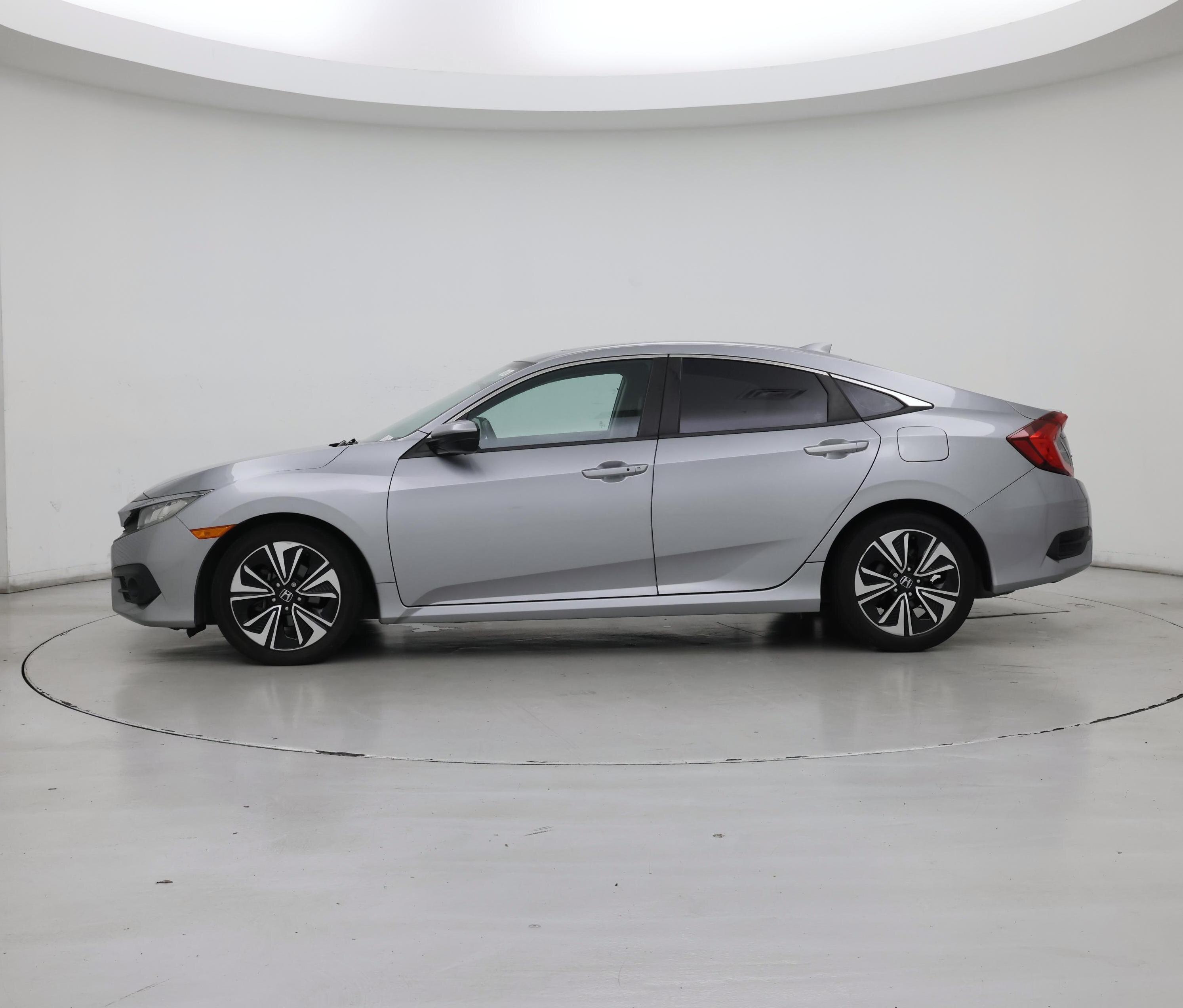 Thumbnail: 2017 Honda Civic - 3