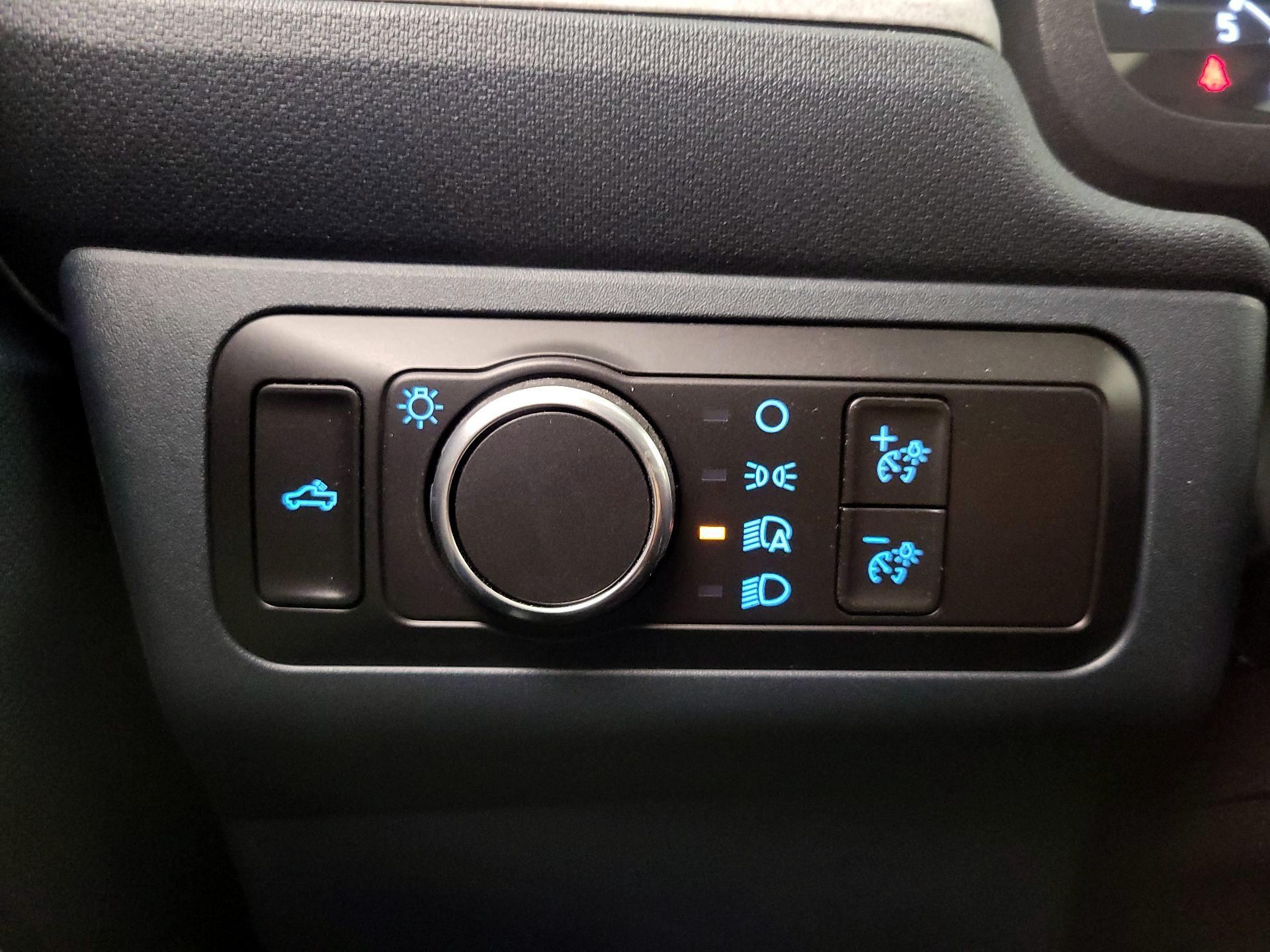 Thumbnail: 2022 Ford Maverick - 13