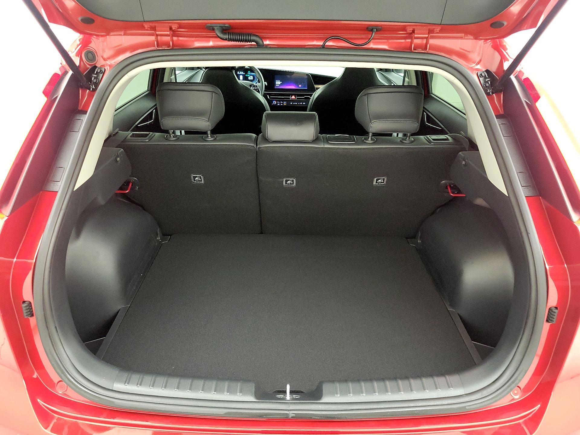 Thumbnail: 2024 Kia Niro - 20