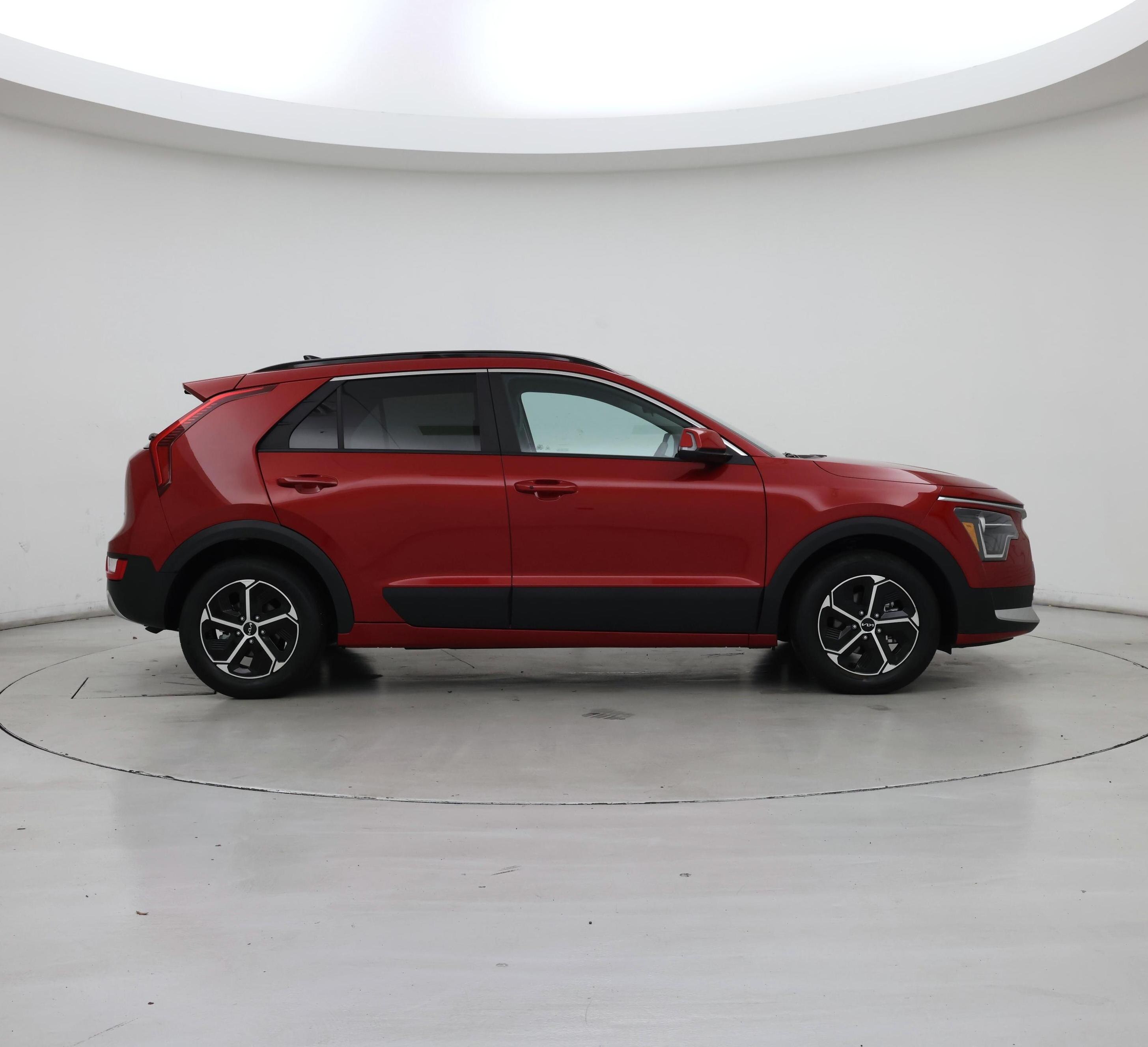 Thumbnail: 2024 Kia Niro - 7