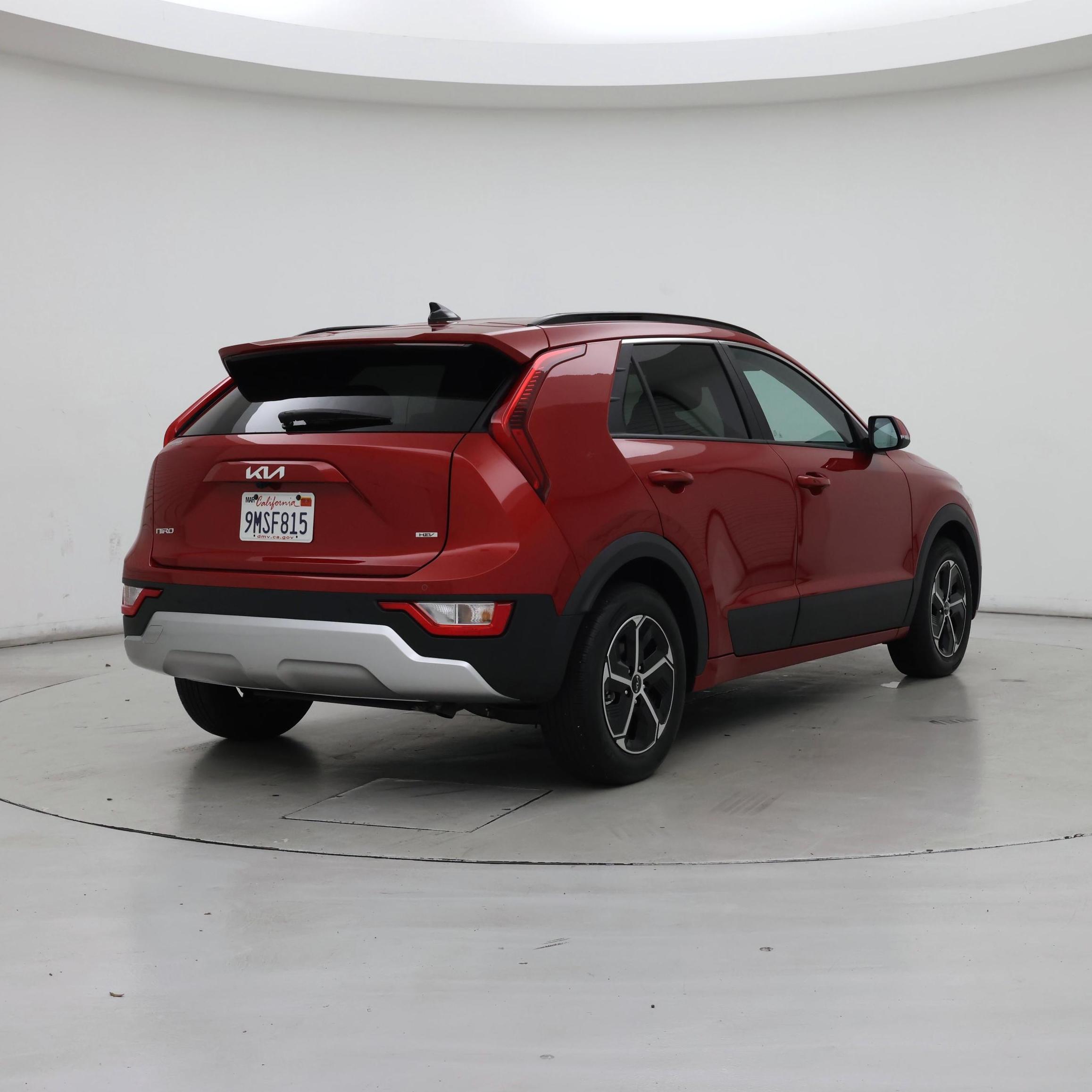 Thumbnail: 2024 Kia Niro - 8