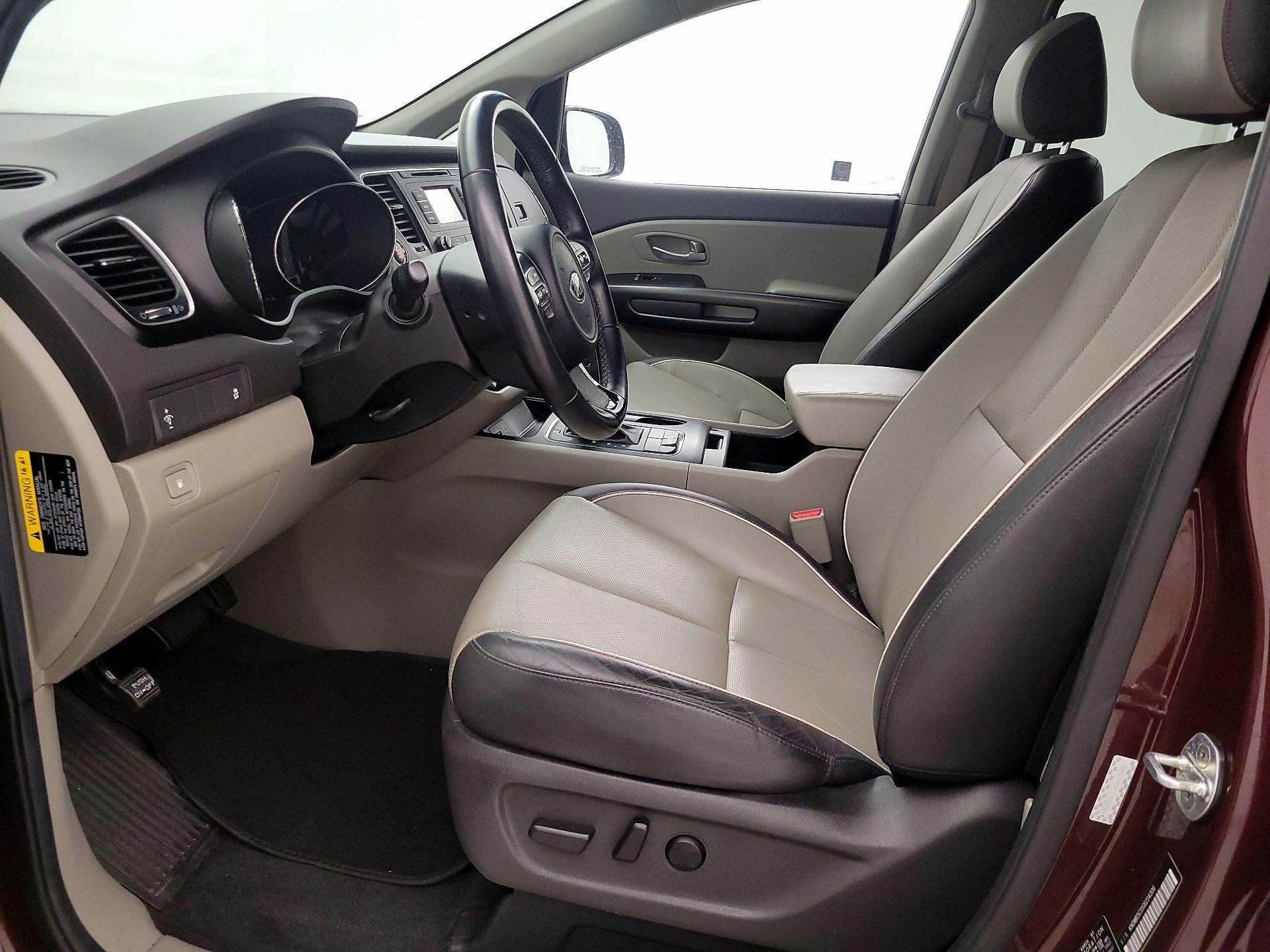 Thumbnail: 2016 Kia Sedona - 11