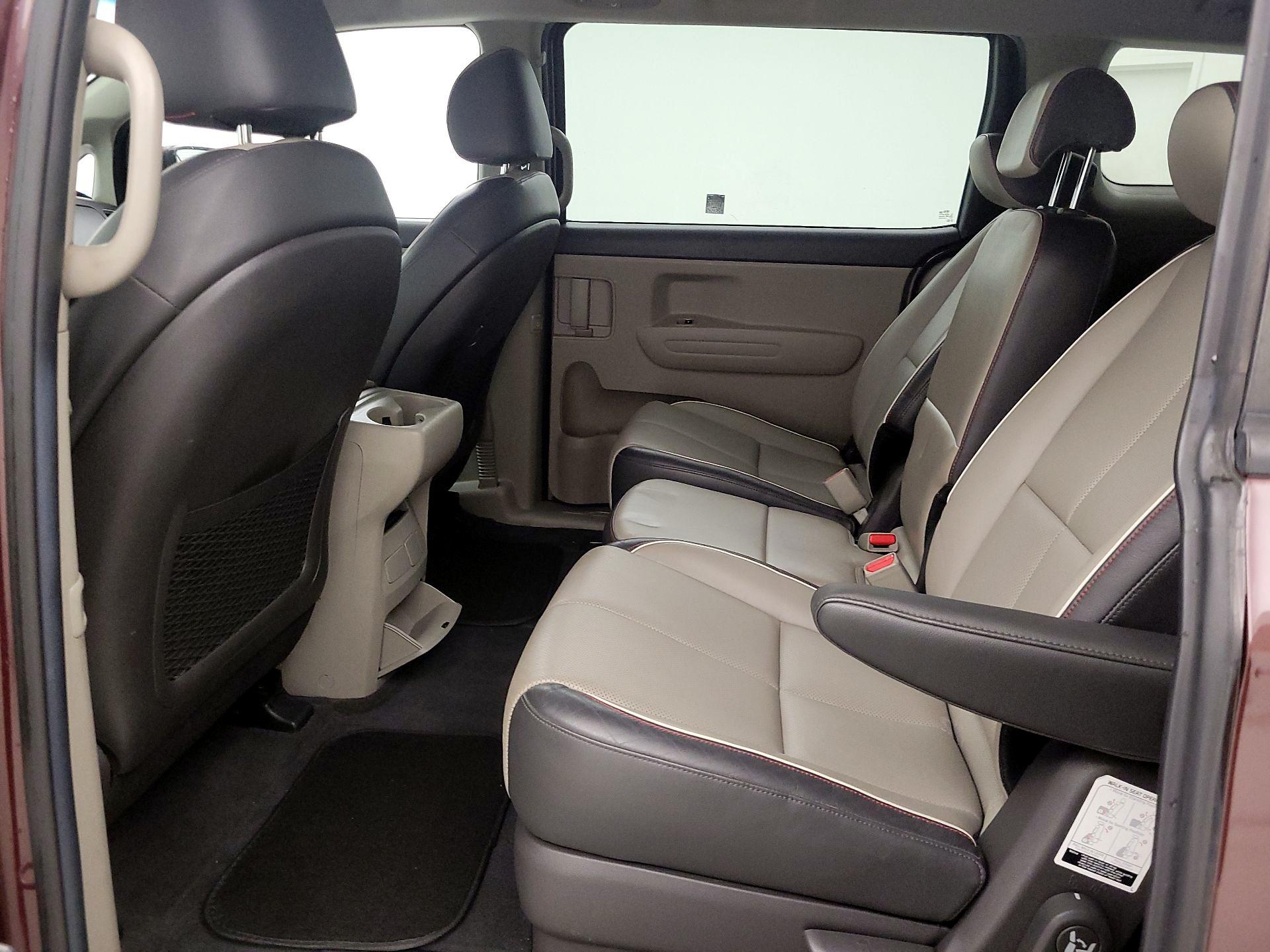 Thumbnail: 2016 Kia Sedona - 19