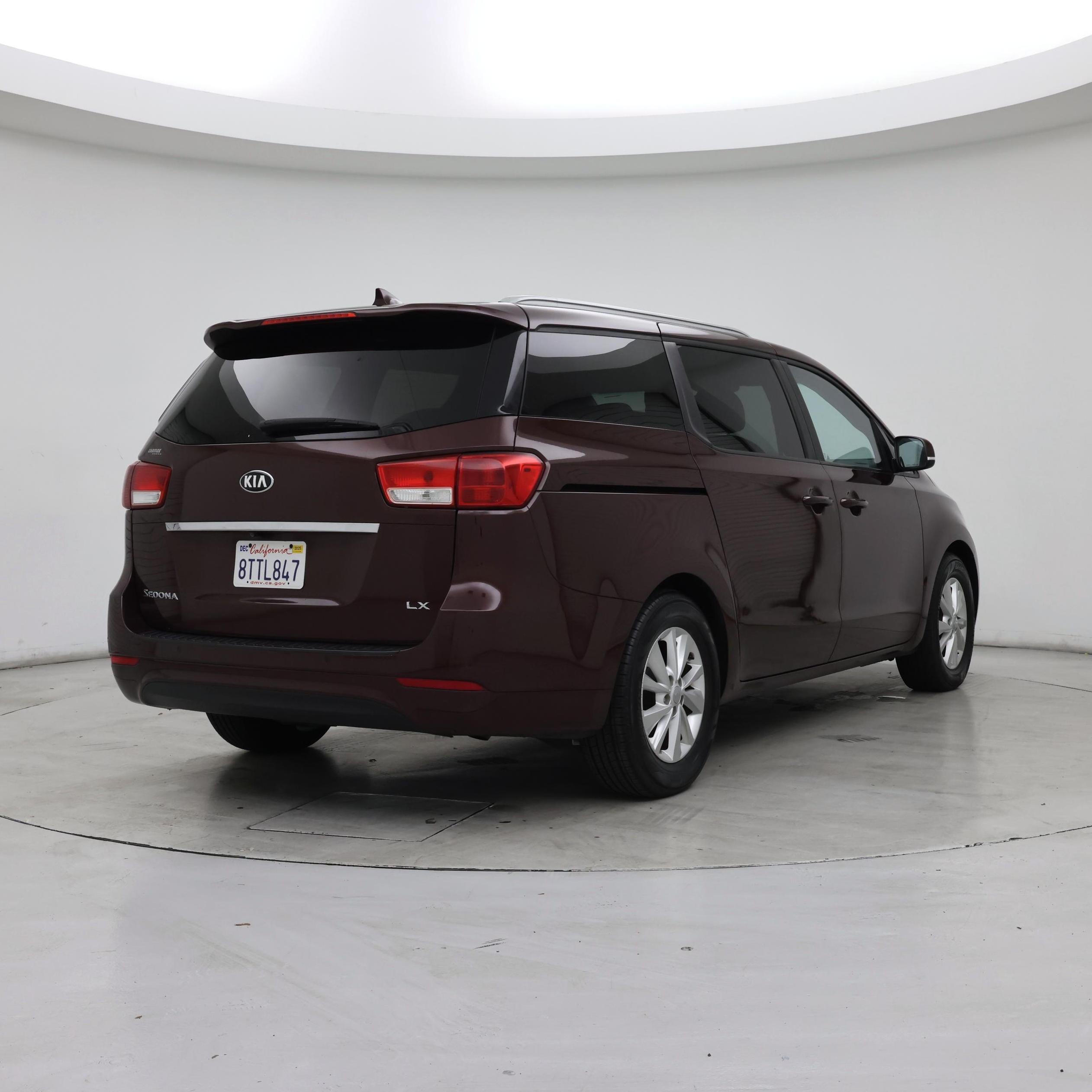 Thumbnail: 2016 Kia Sedona - 8