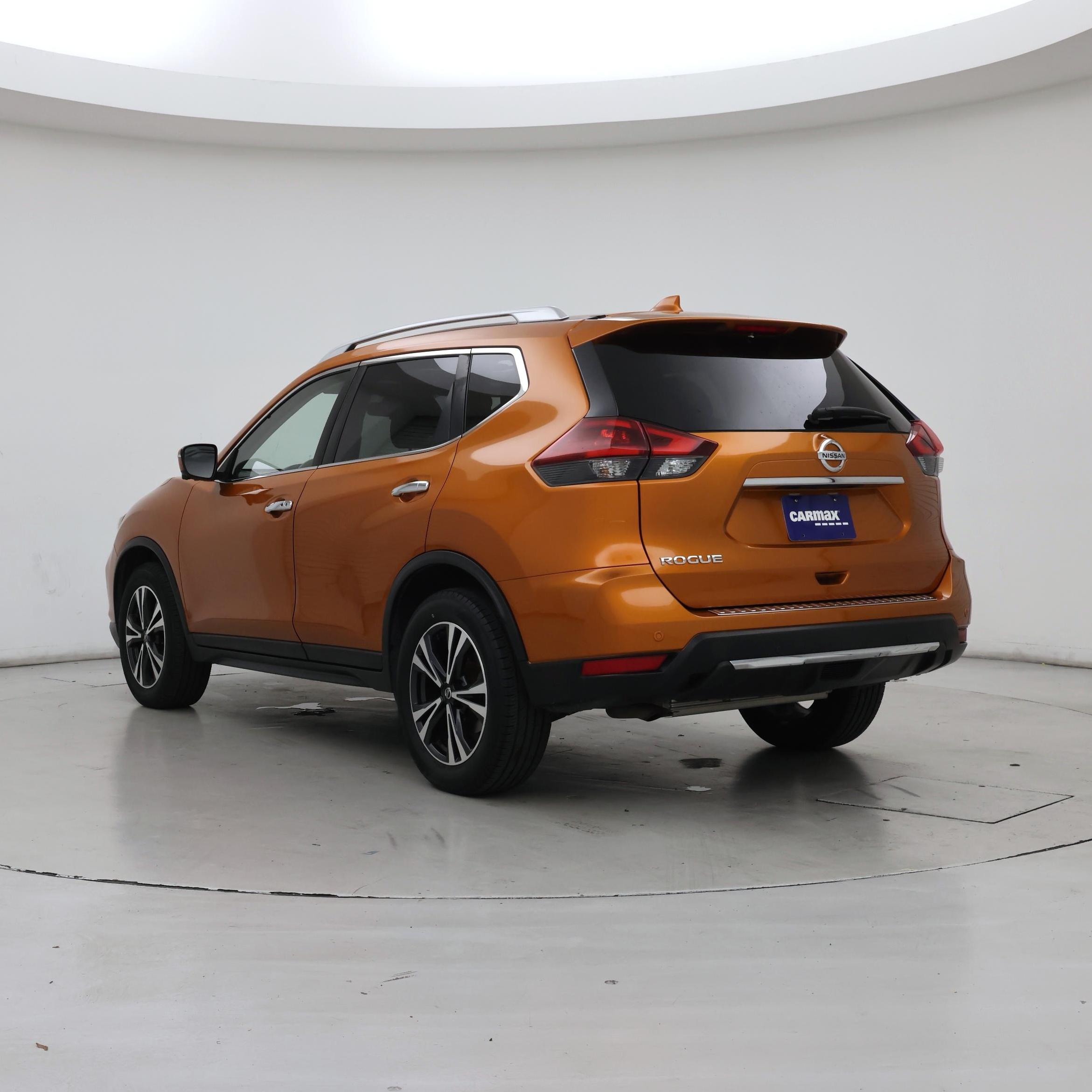 Thumbnail: 2019 Nissan Rogue - 2