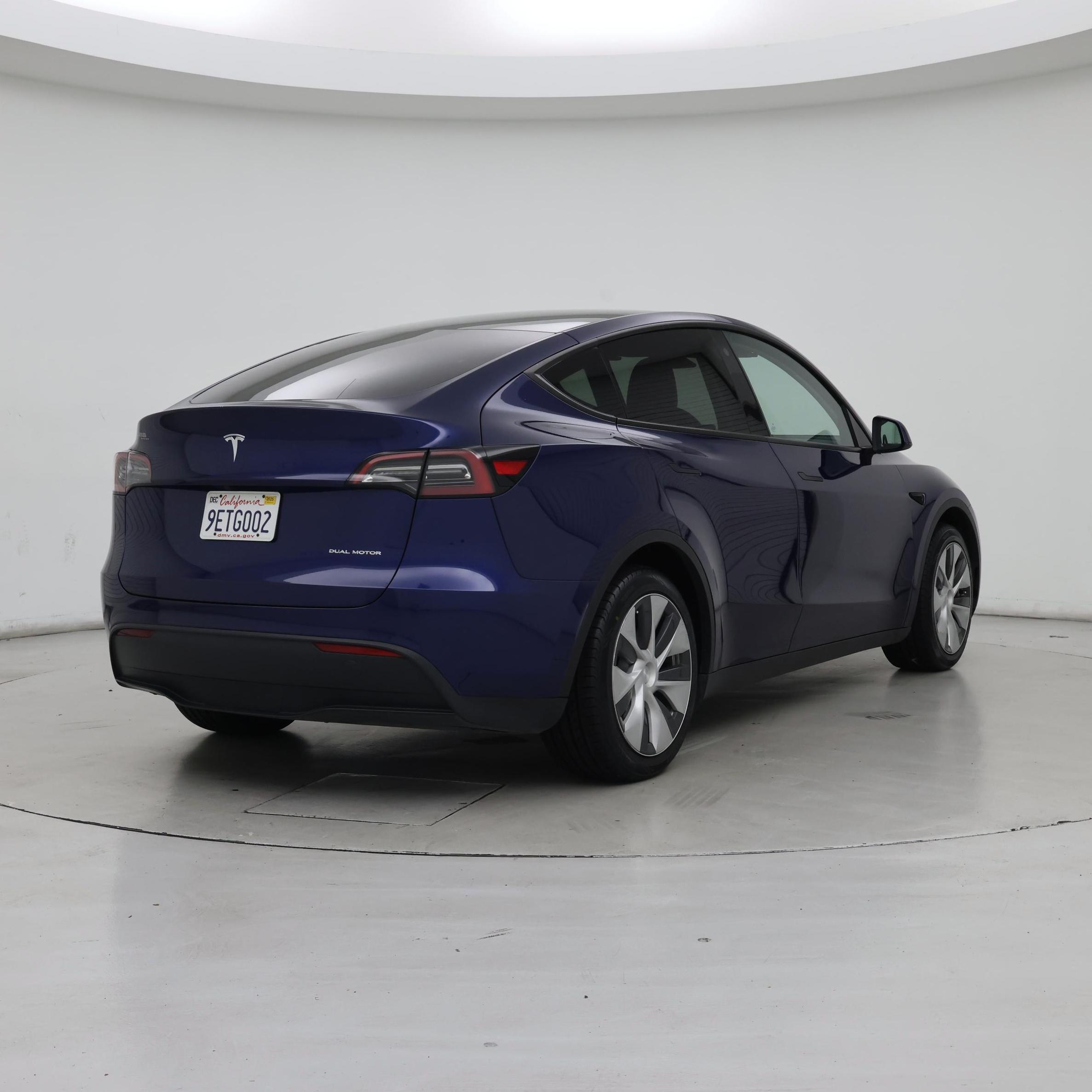 Thumbnail: 2023 Tesla Model Y - 8