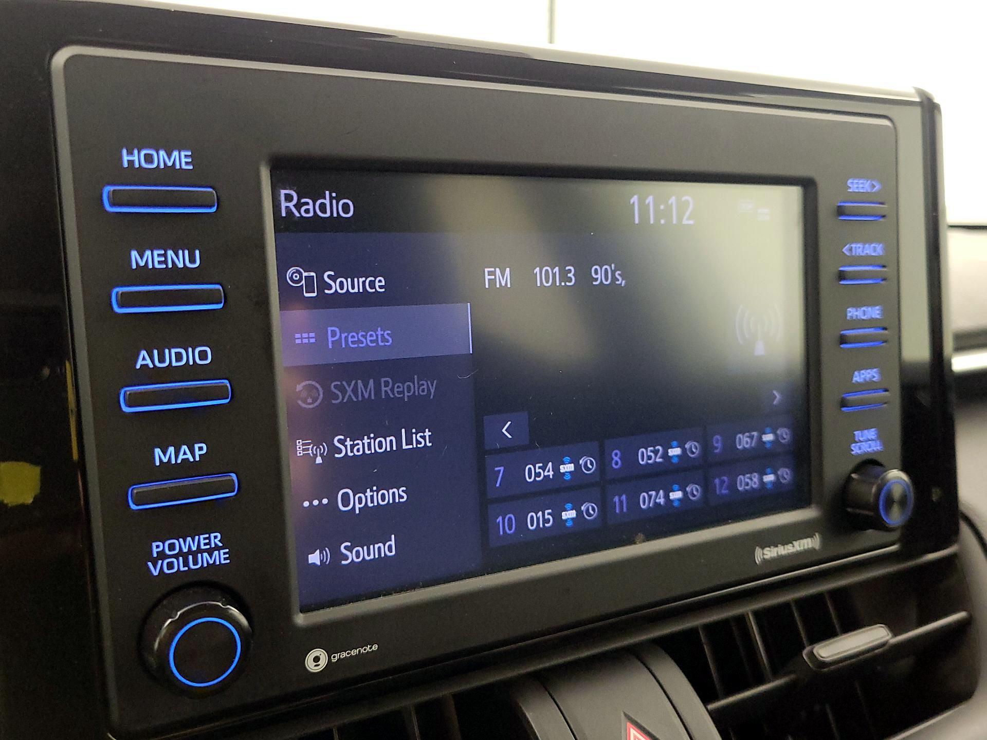 Thumbnail: 2021 Toyota RAV4 - 15