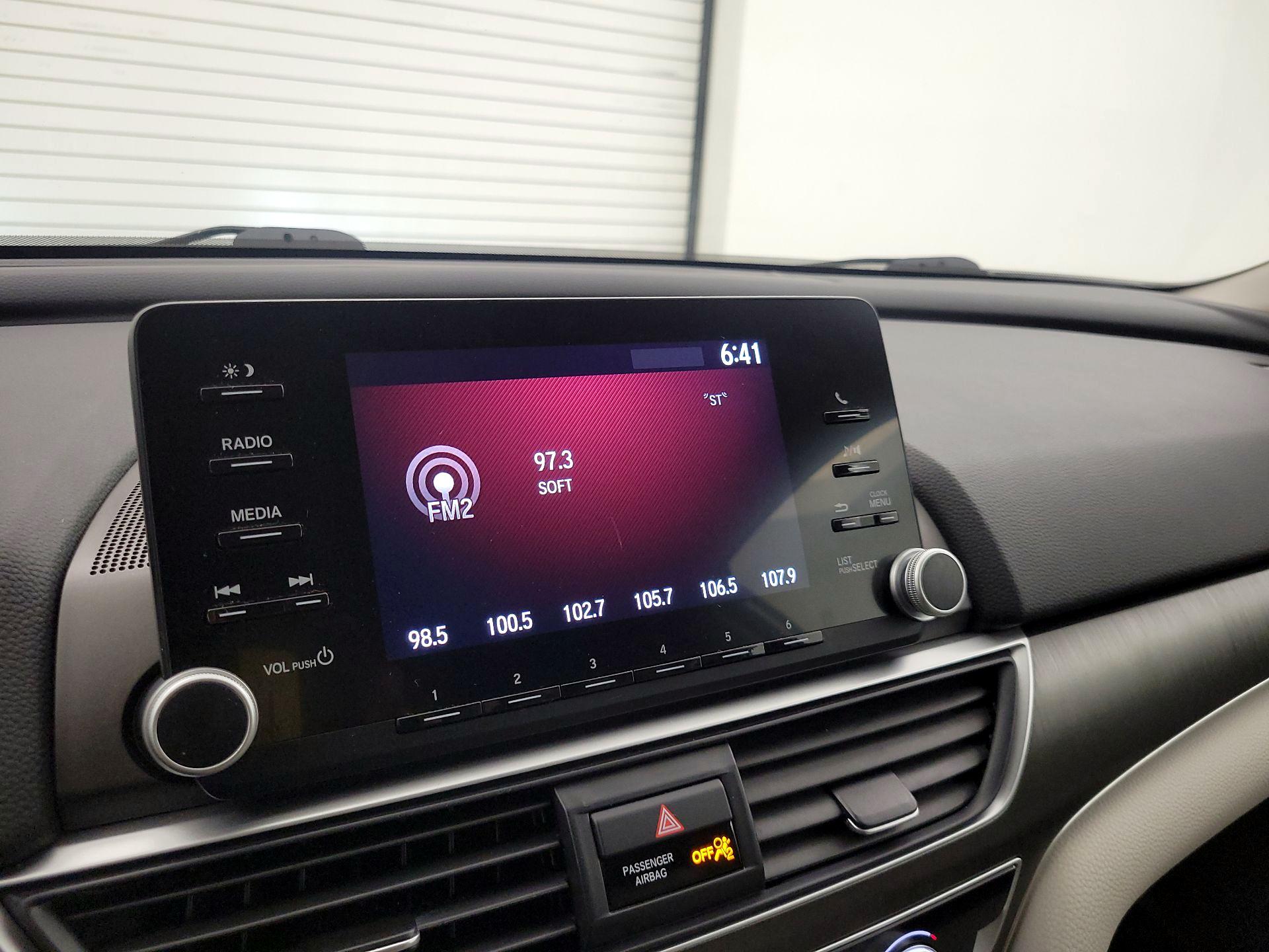 Thumbnail: 2020 Honda Accord - 15