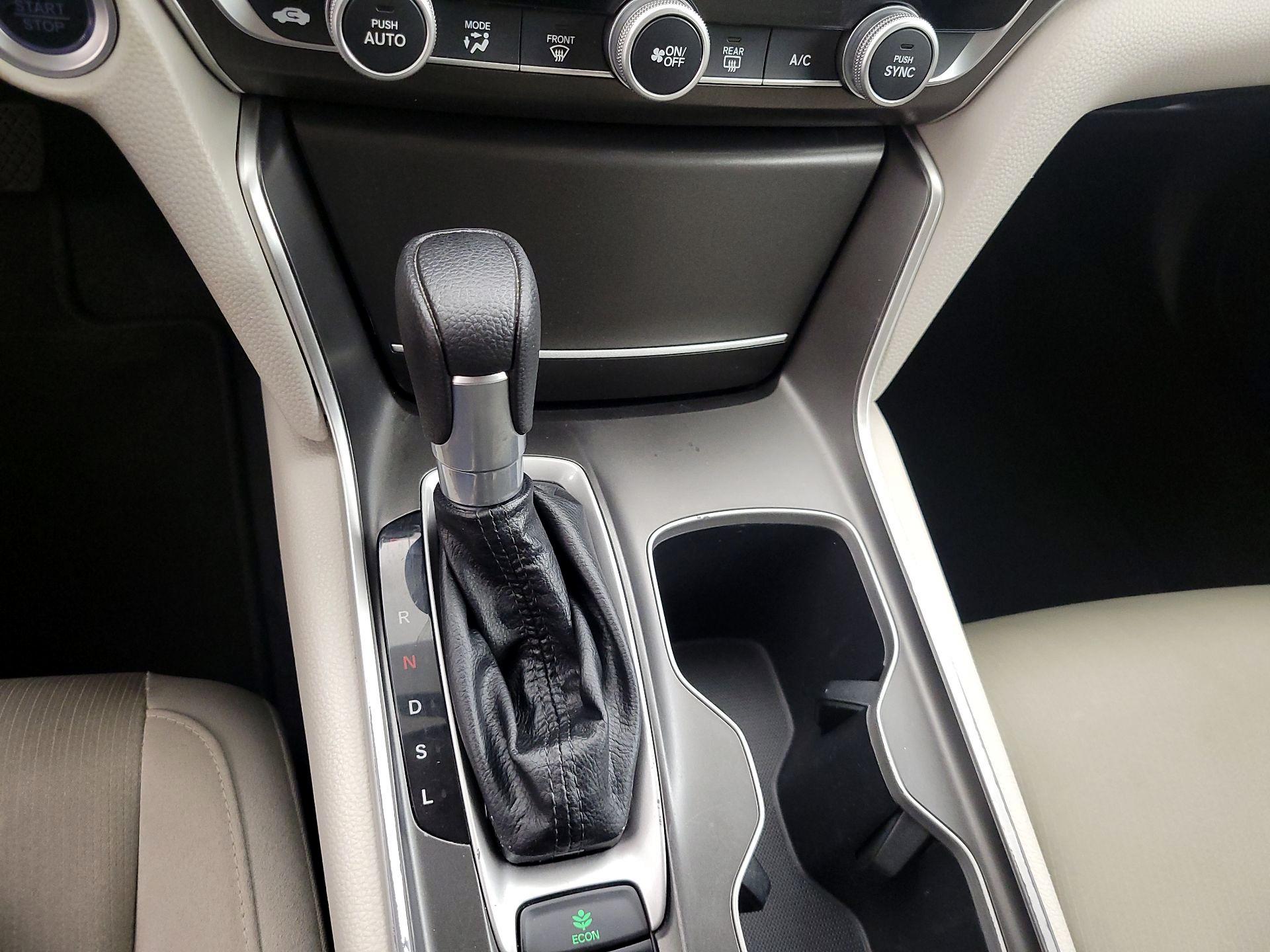 Thumbnail: 2020 Honda Accord - 17