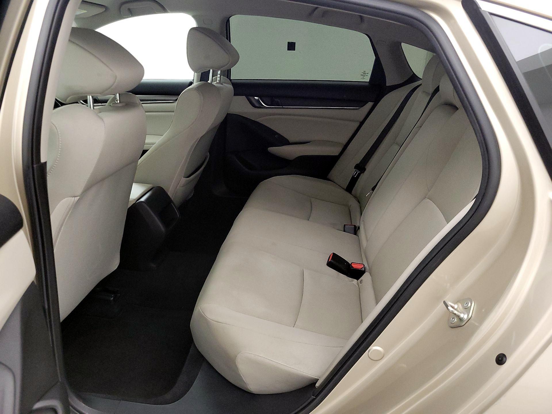 Thumbnail: 2020 Honda Accord - 19