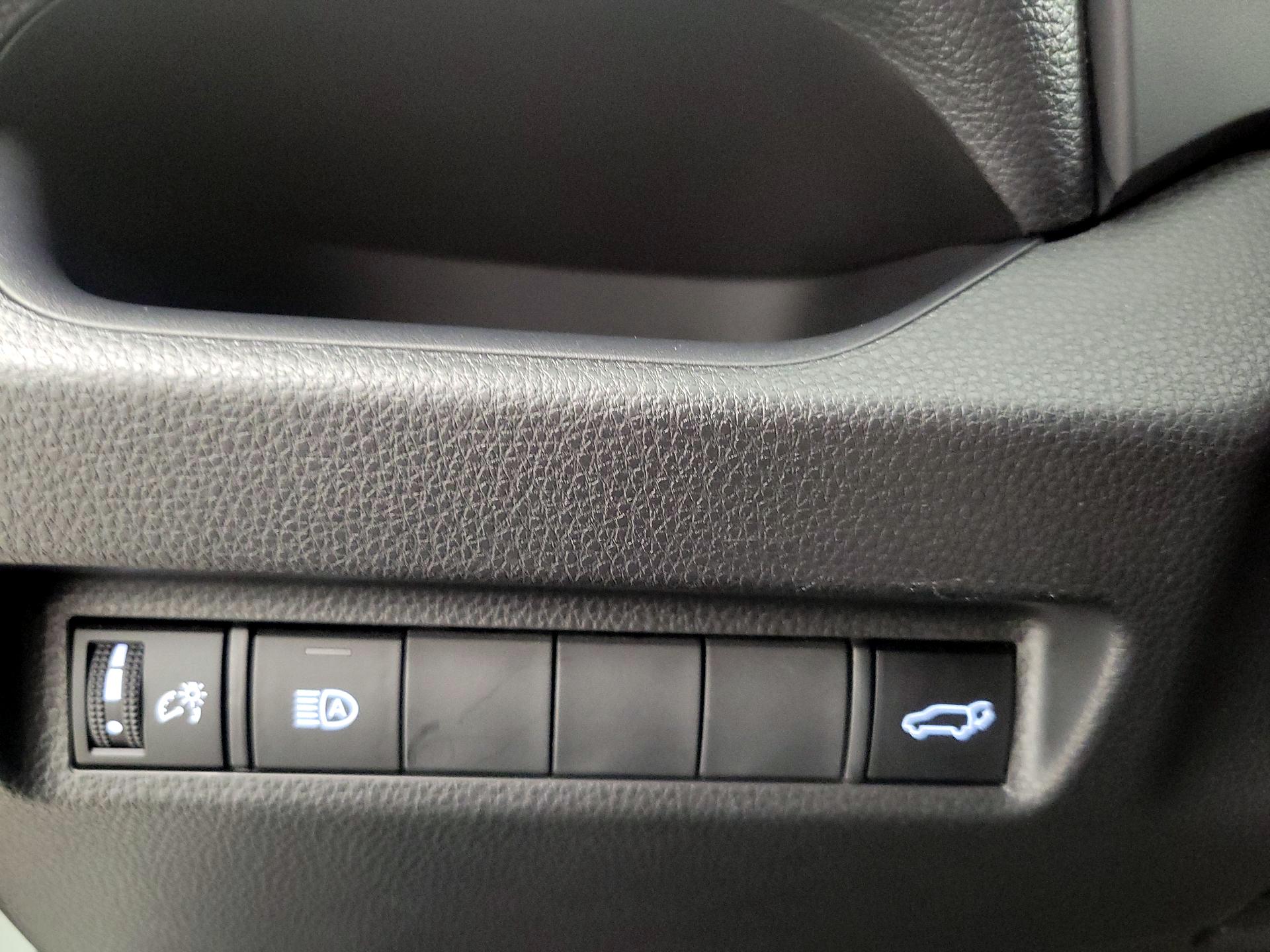 Thumbnail: 2023 Toyota RAV4 - 13